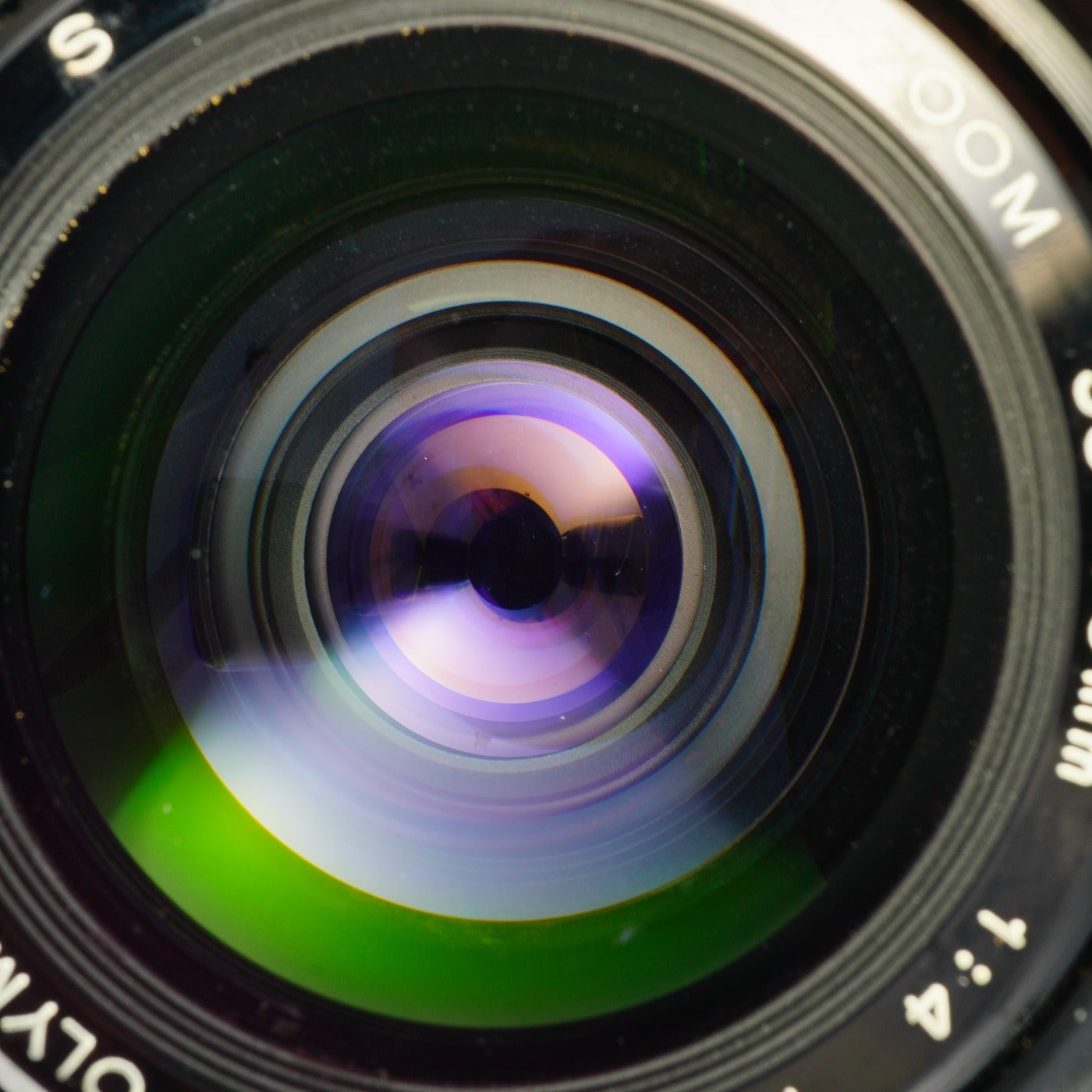 OLYMPUS OM-SYSTEM S ZUIKO AUTO-ZOOM 35-70mm F/4 ズームレンズ