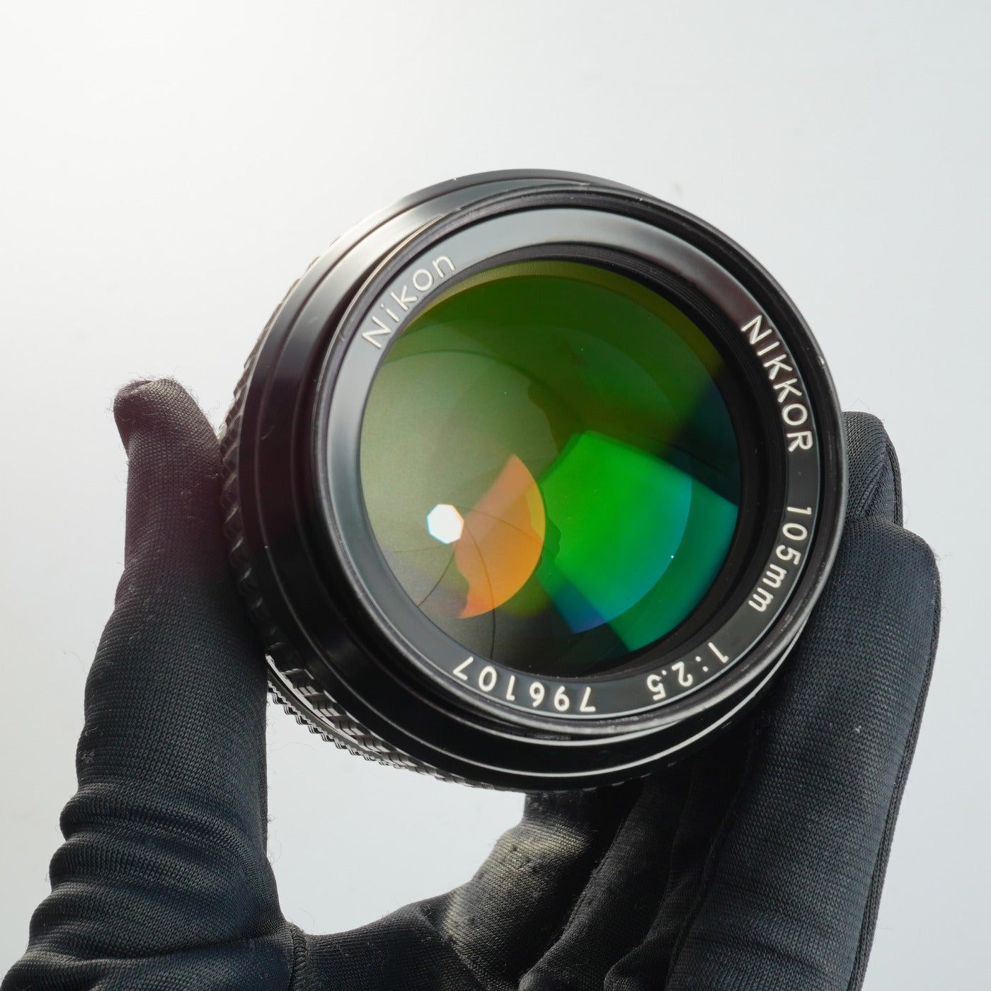 Nikon Ai NIKKOR 105mm F/2.5 単焦点レンズ