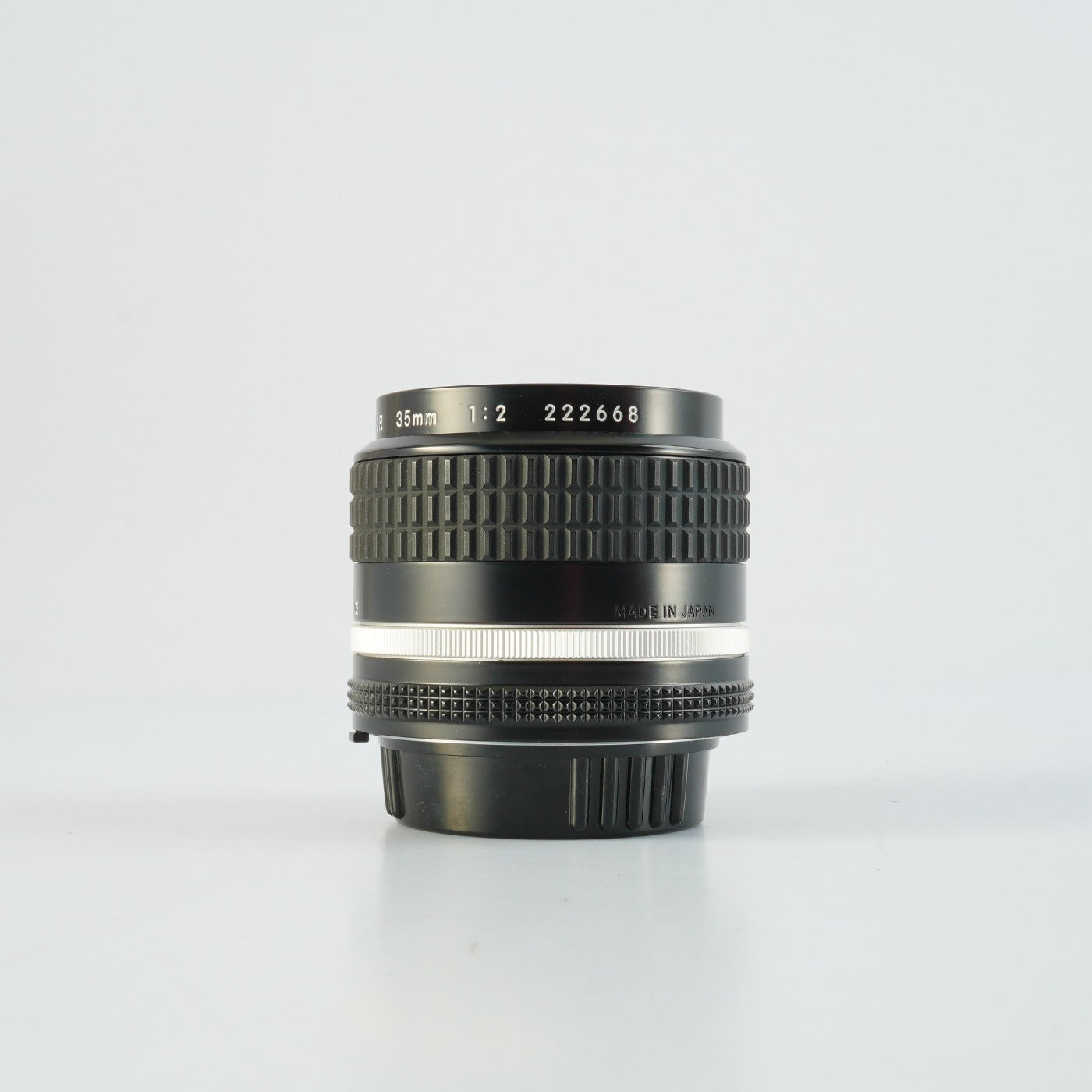 Nikon Ai-S NIKKOR 35mm F/2 単焦点レンズ