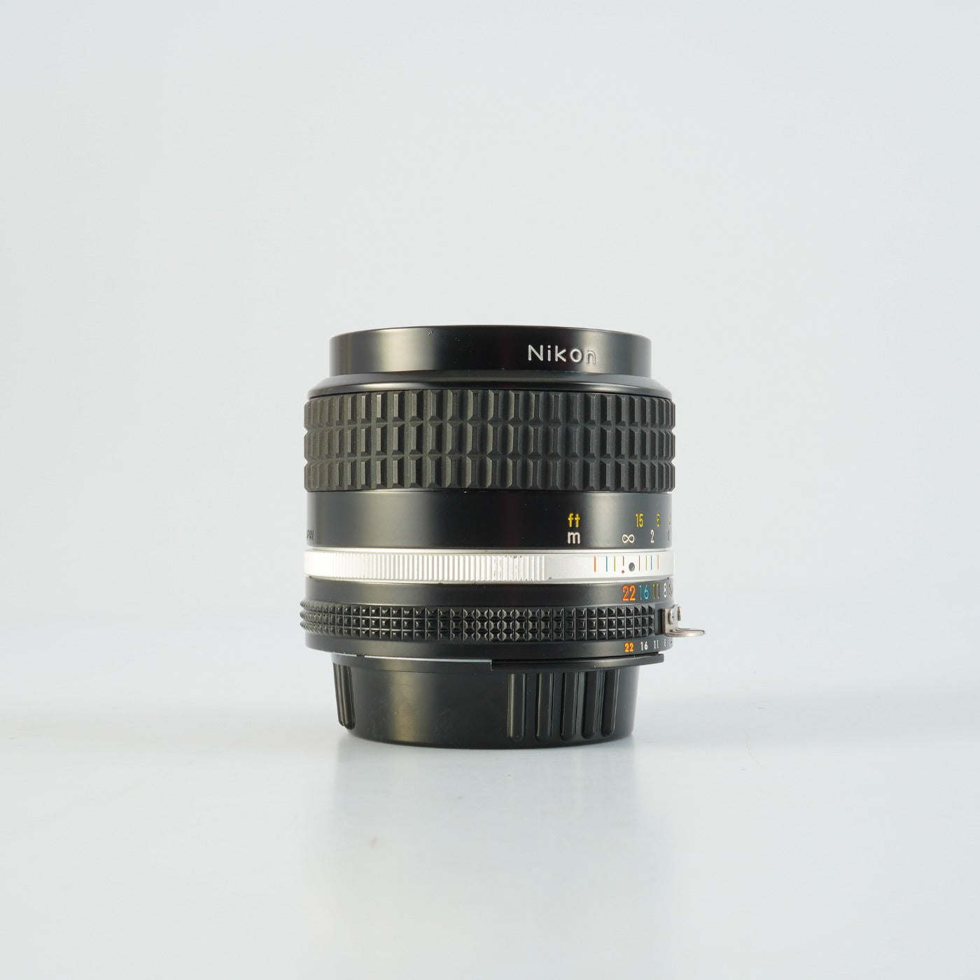 Nikon Ai-S NIKKOR 35mm F/2 単焦点レンズ