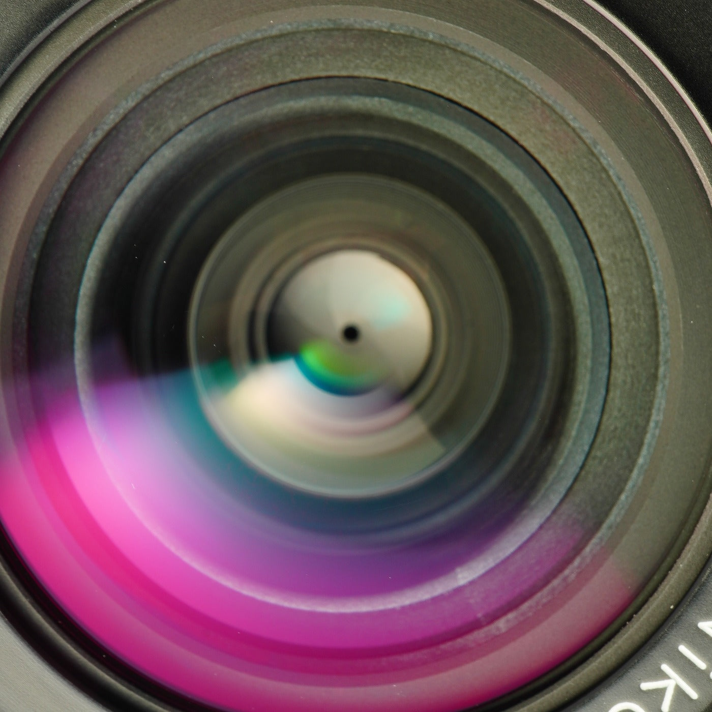 Nikon Ai-S NIKKOR 28mm F/2.8 単焦点レンズ