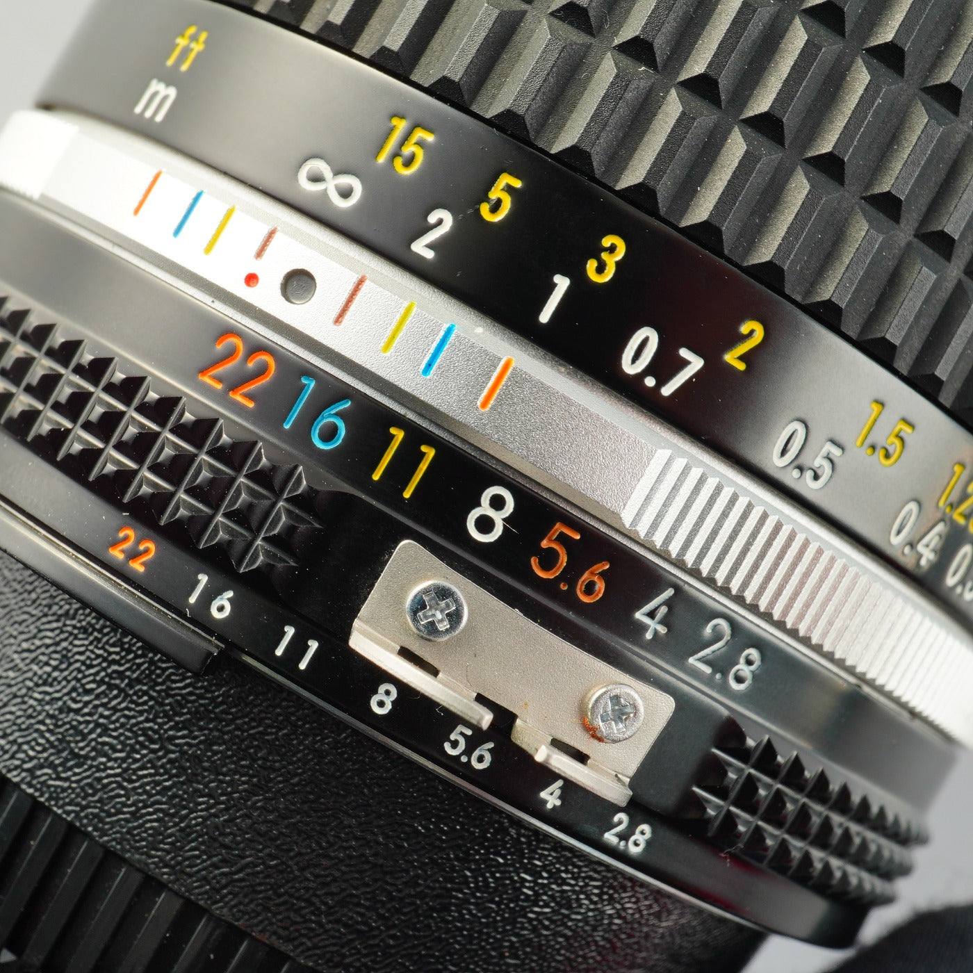 Nikon Ai-S NIKKOR 28mm F/2.8 単焦点レンズ