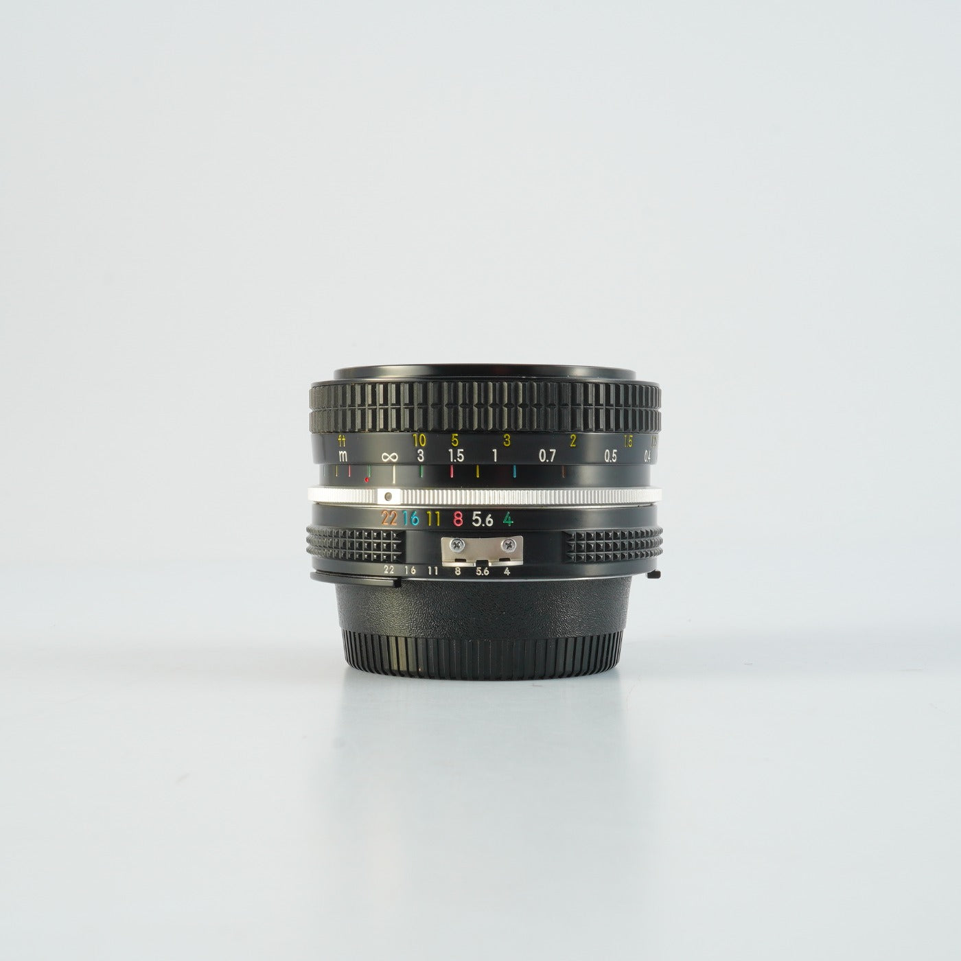 Nikon Ai改 Nikkor 20mm F/4 単焦点レンズ