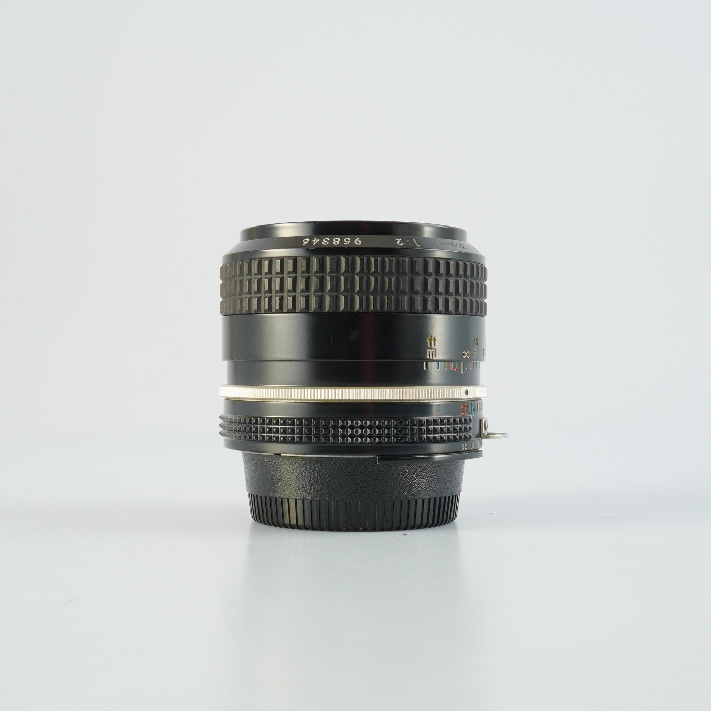 Nikon Ai Nikkor 35mm F/2 単焦点レンズ