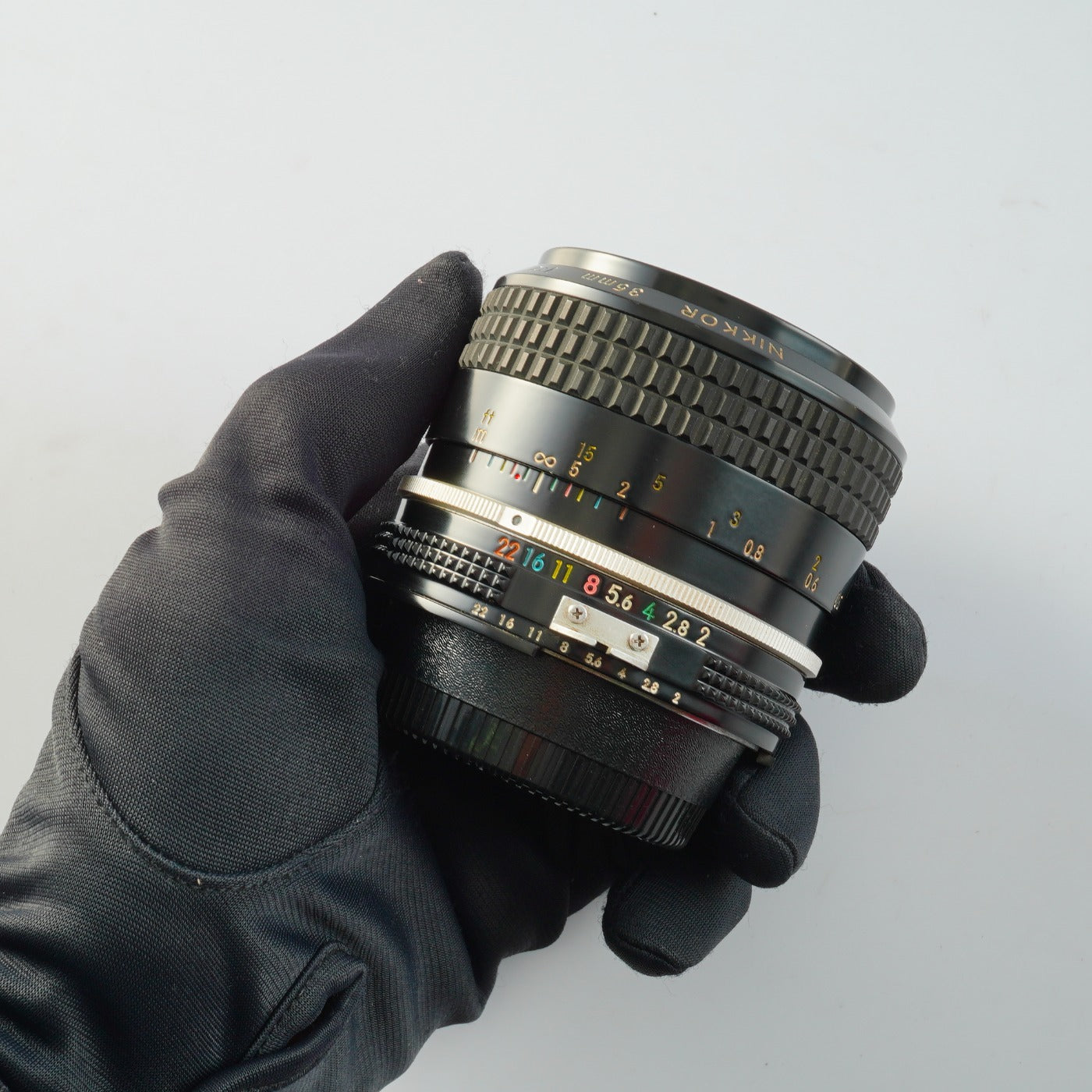 Nikon Ai Nikkor 35mm F/2 単焦点レンズ