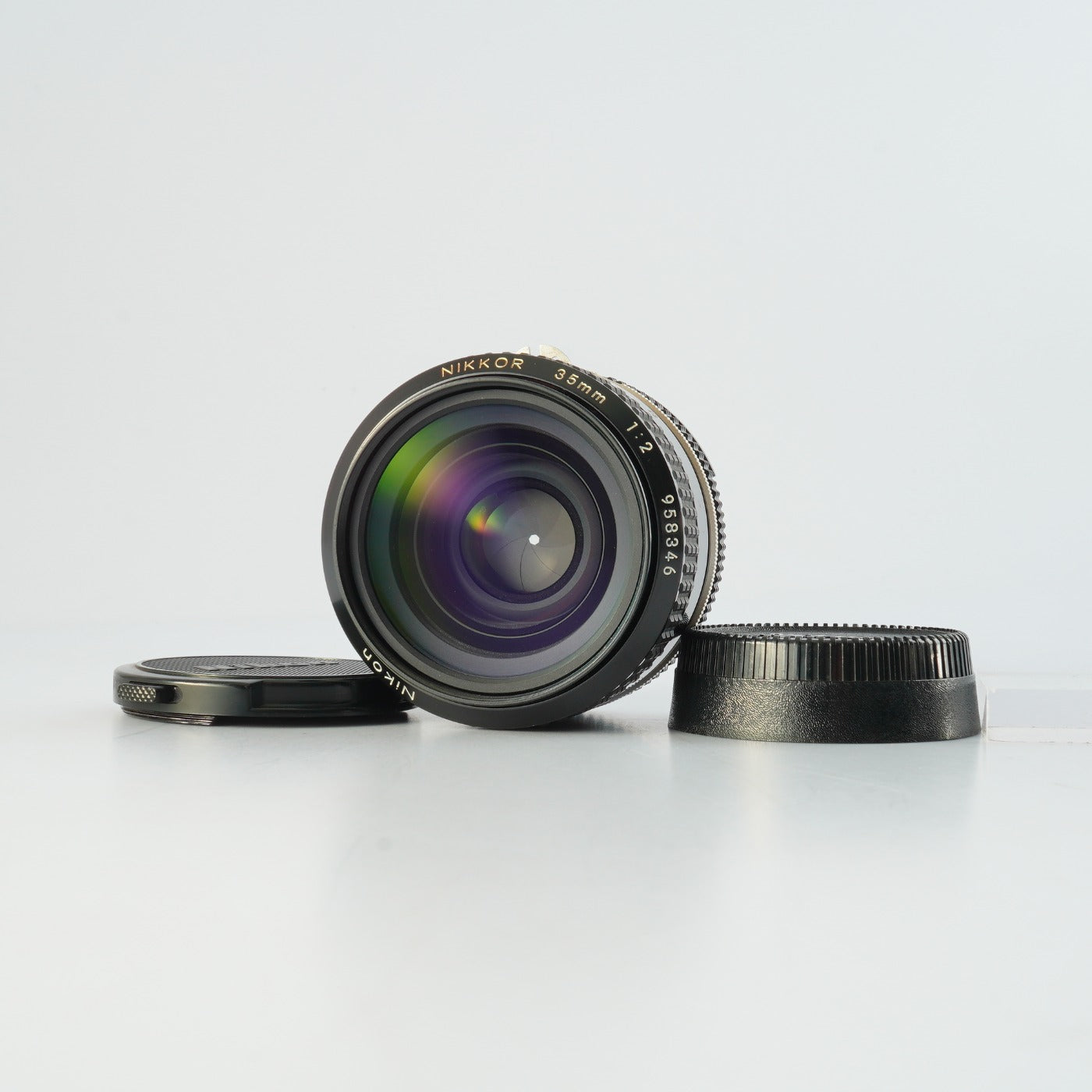 Nikon Ai Nikkor 35mm F/2 単焦点レンズ