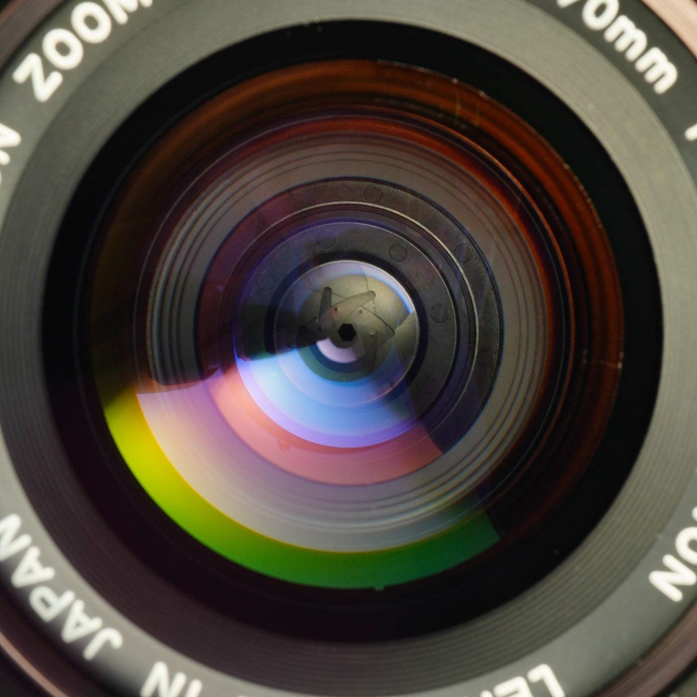 Canon FD 35-70mm F/4 ズームレンズ