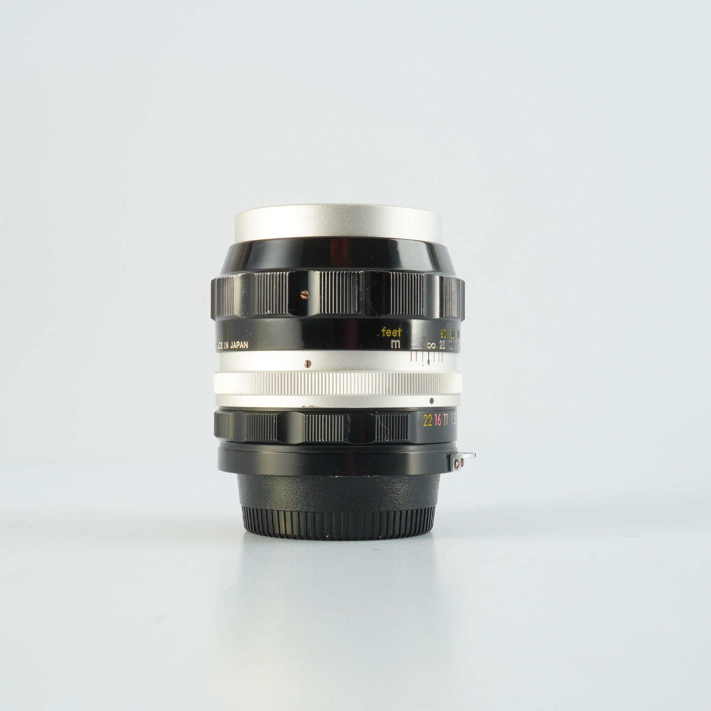 Nikon 非Ai NIKKOR-P Auto 105mm F/2.5 単焦点レンズ