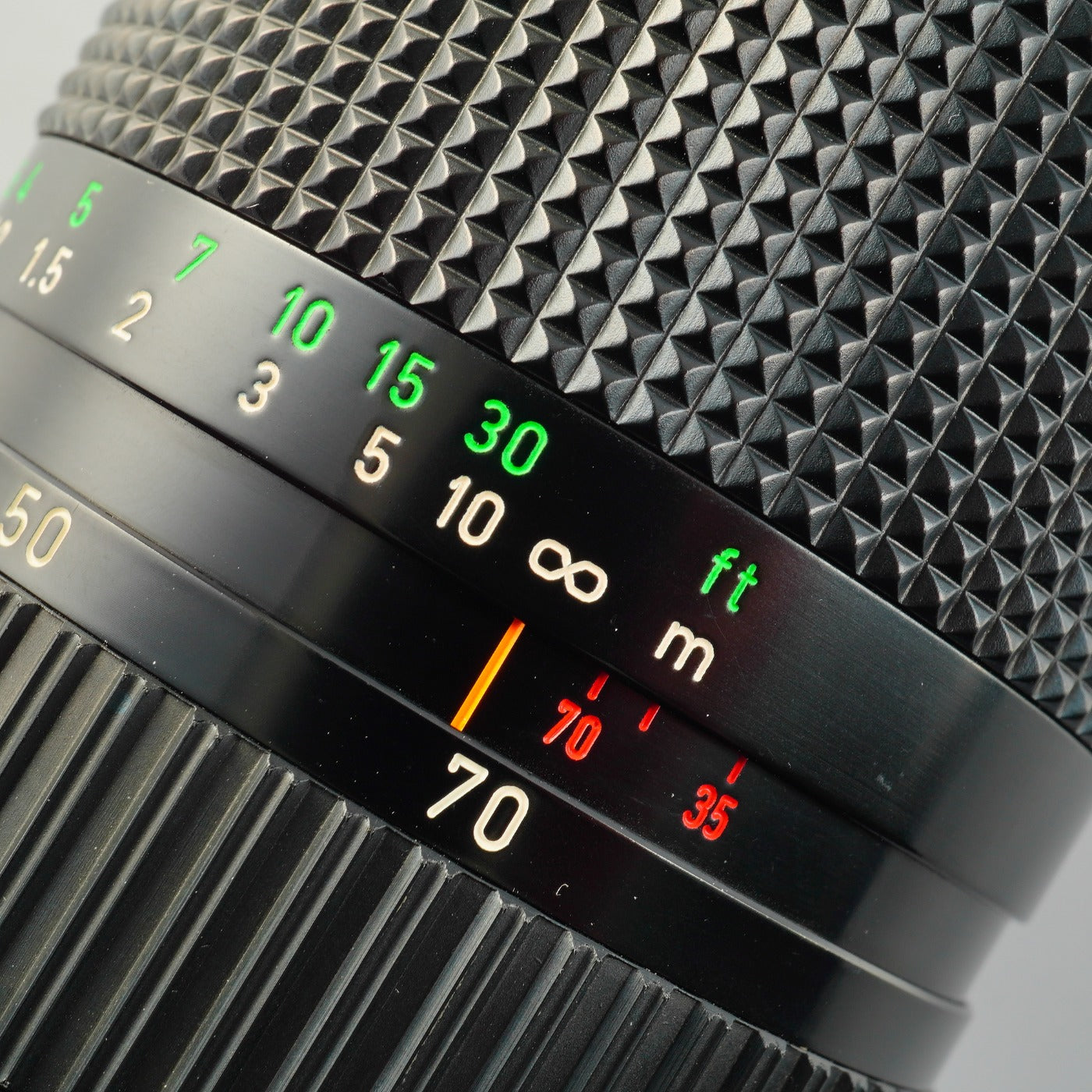 Canon FD 35-70mm F/4 ズームレンズ