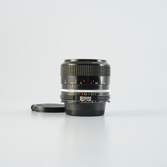 Nikon Ai Nikkor 35mm F/2 単焦点レンズ