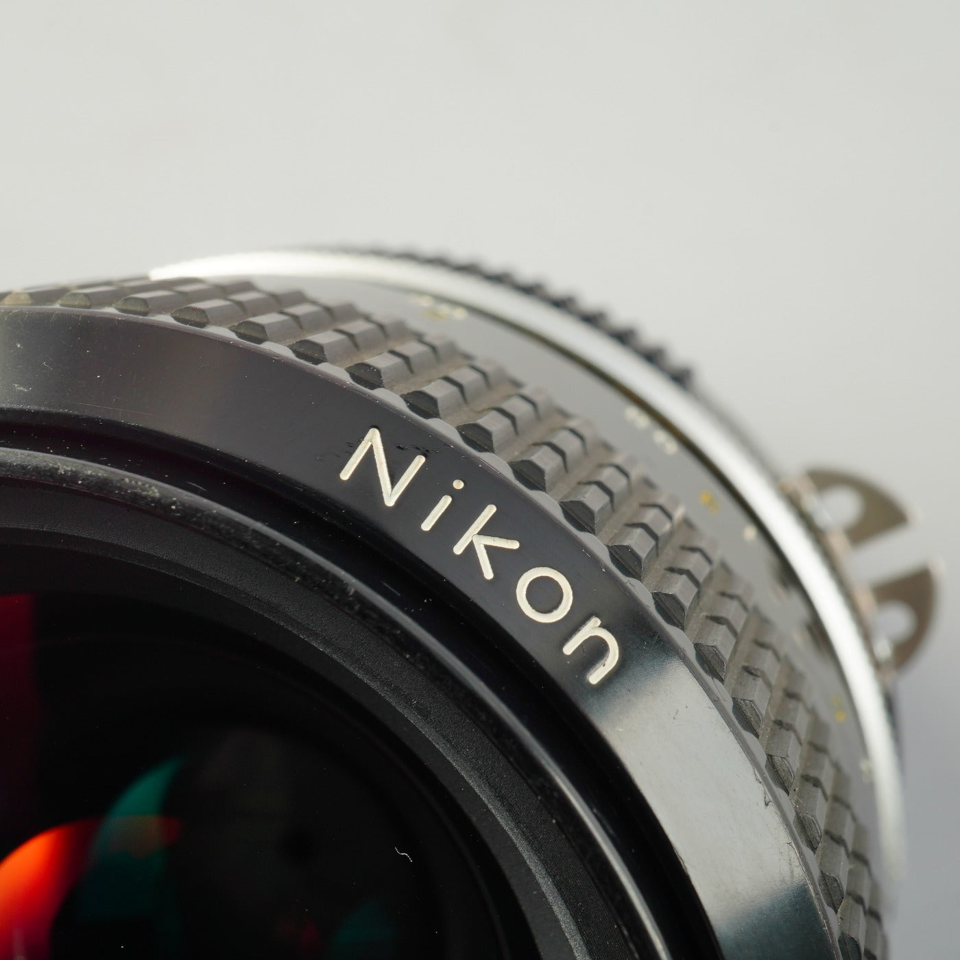 Nikon Ai Nikkor 35mm F/2 単焦点レンズ