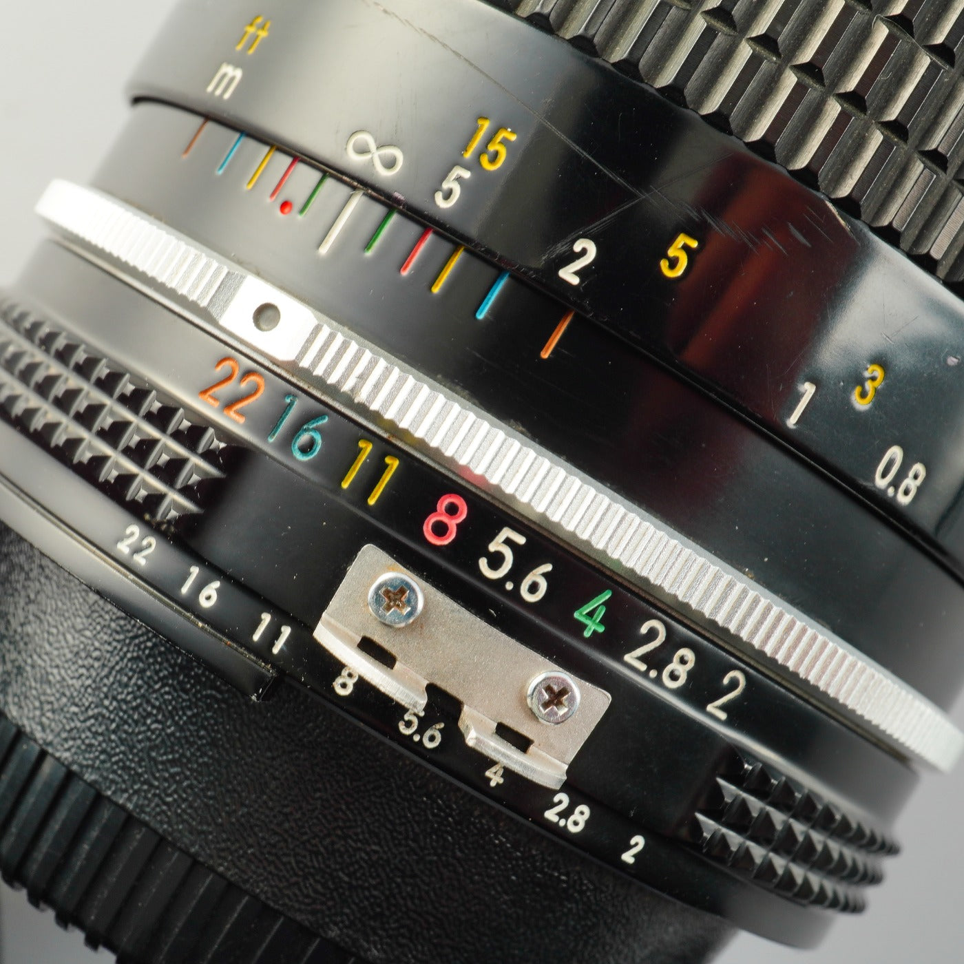 Nikon Ai Nikkor 35mm F/2 単焦点レンズ