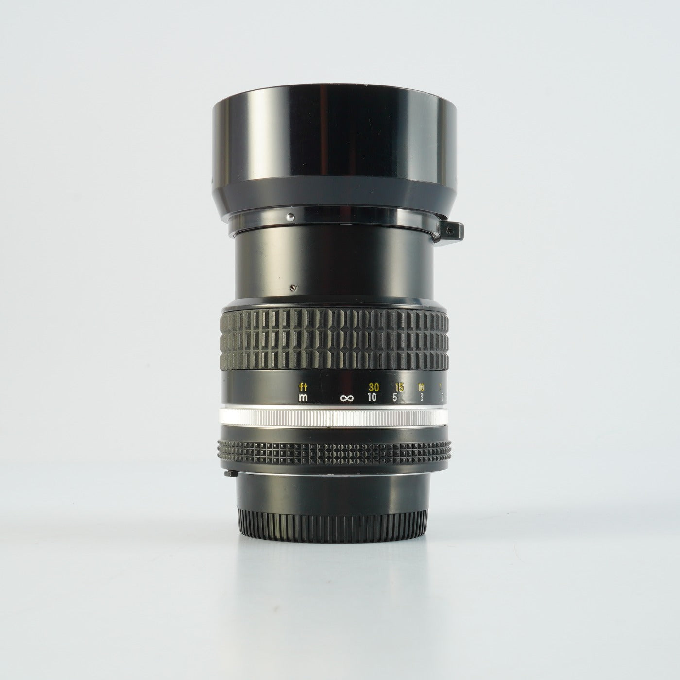 Nikon Ai-S NIKKOR 85mm F/2 単焦点レンズ