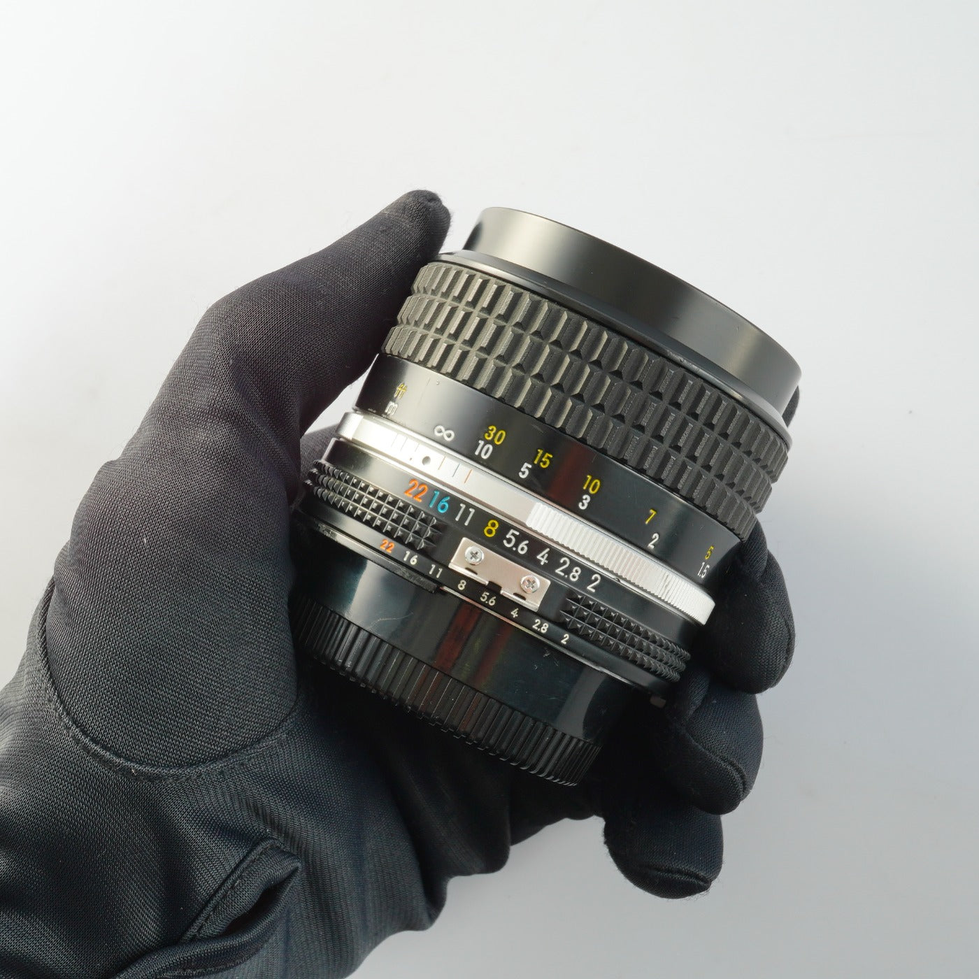 Nikon Ai-S NIKKOR 85mm F/2 単焦点レンズ
