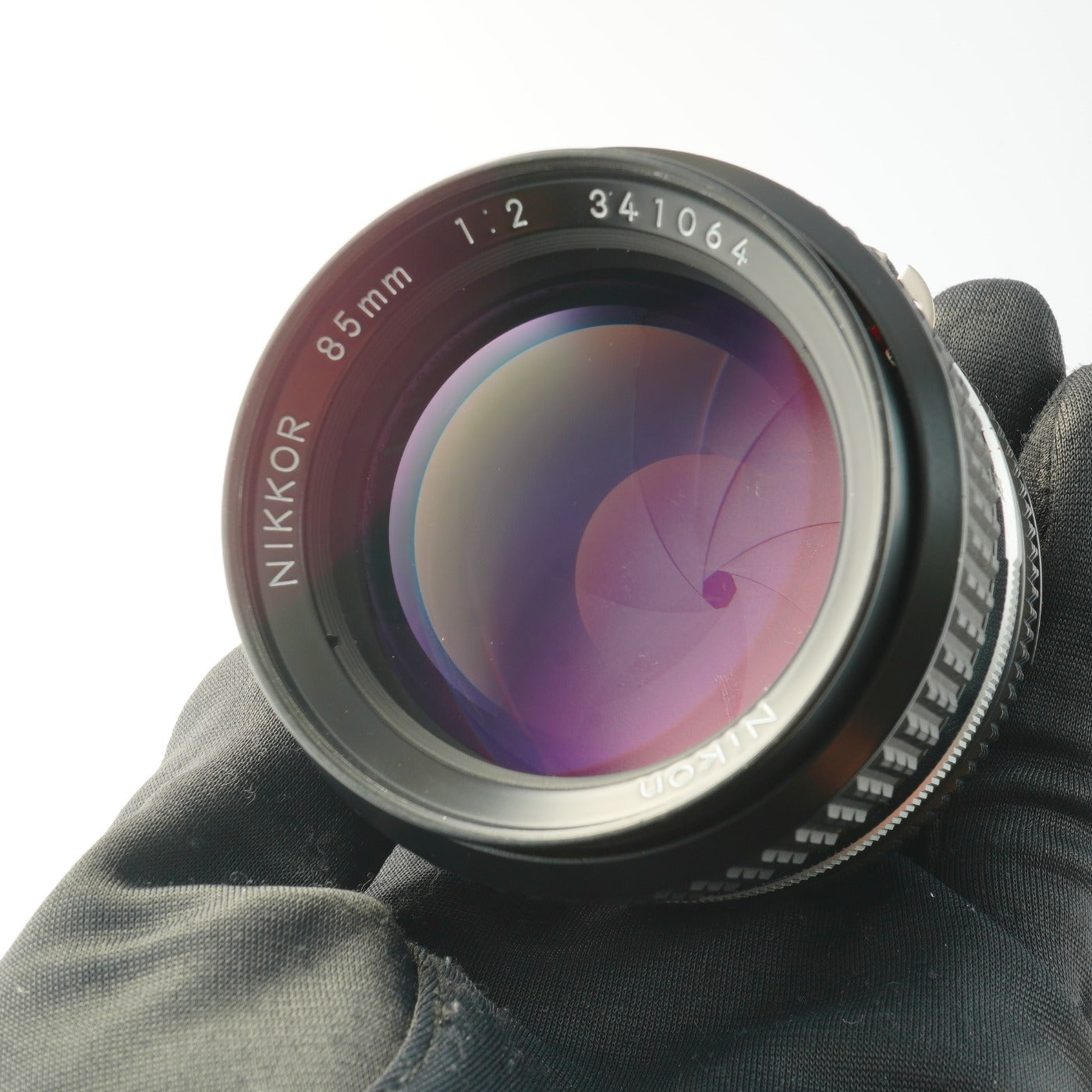 Nikon Ai-S NIKKOR 85mm F/2 単焦点レンズ