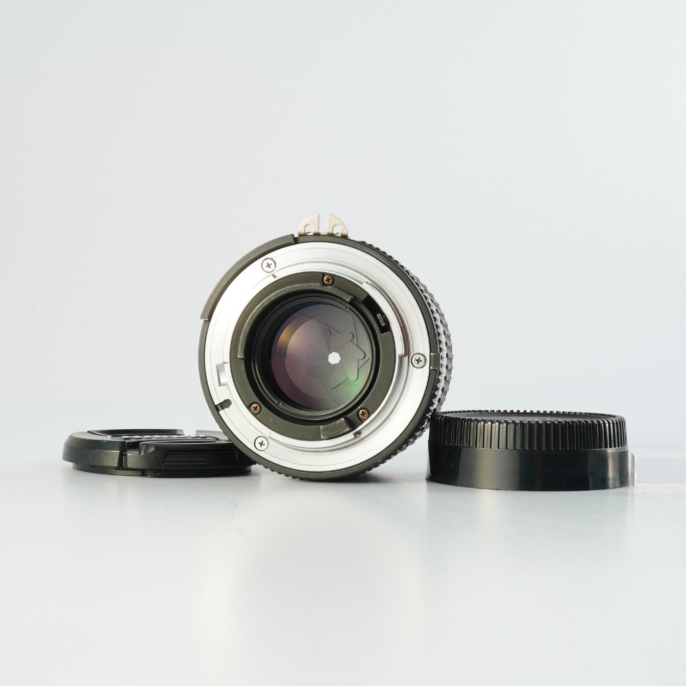 Nikon Ai-S NIKKOR 85mm F/2 単焦点レンズ