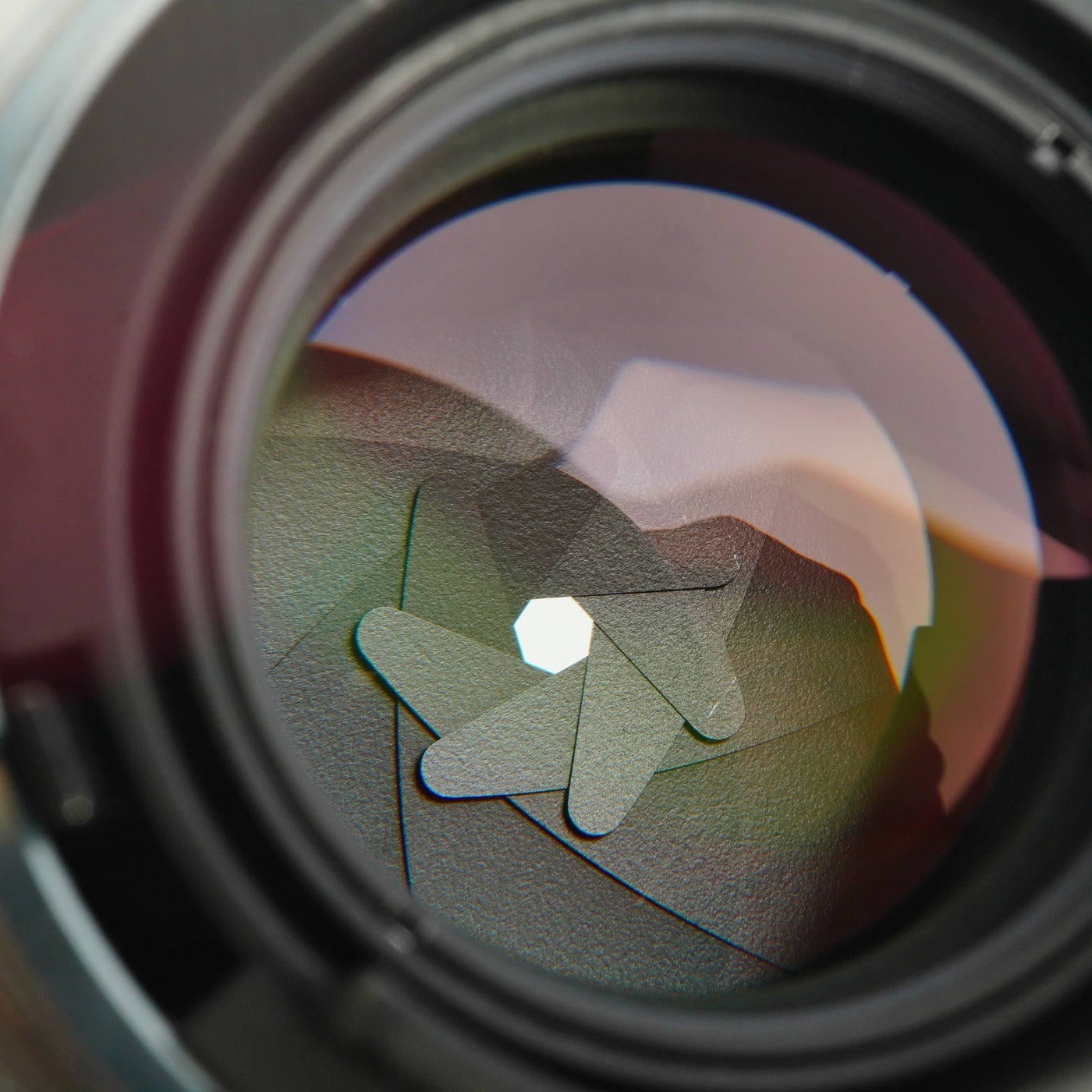 Nikon Ai-S NIKKOR 85mm F/2 単焦点レンズ