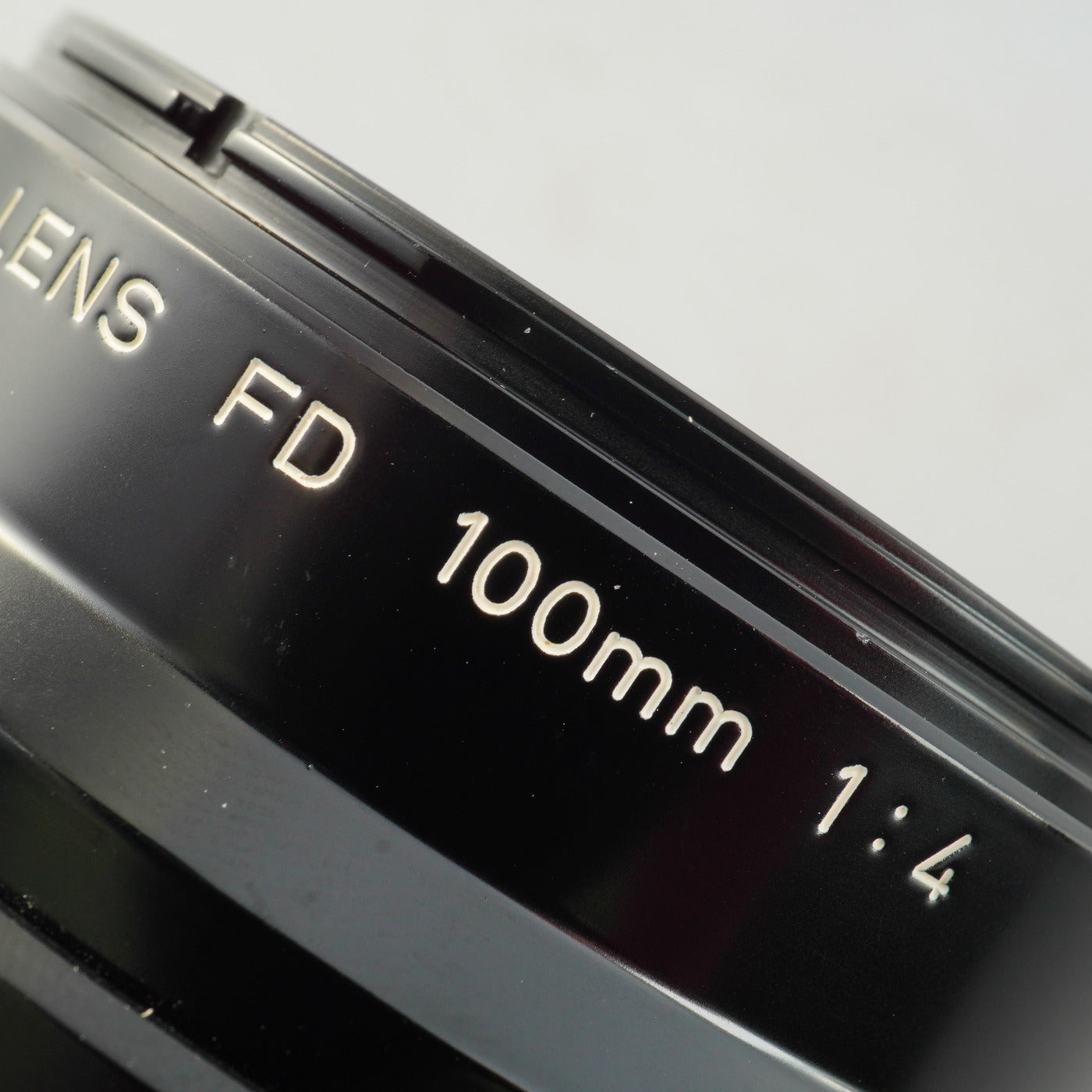 【ジャンク】 Canon FD 100mm F/4 MACRO 単焦点レンズ
