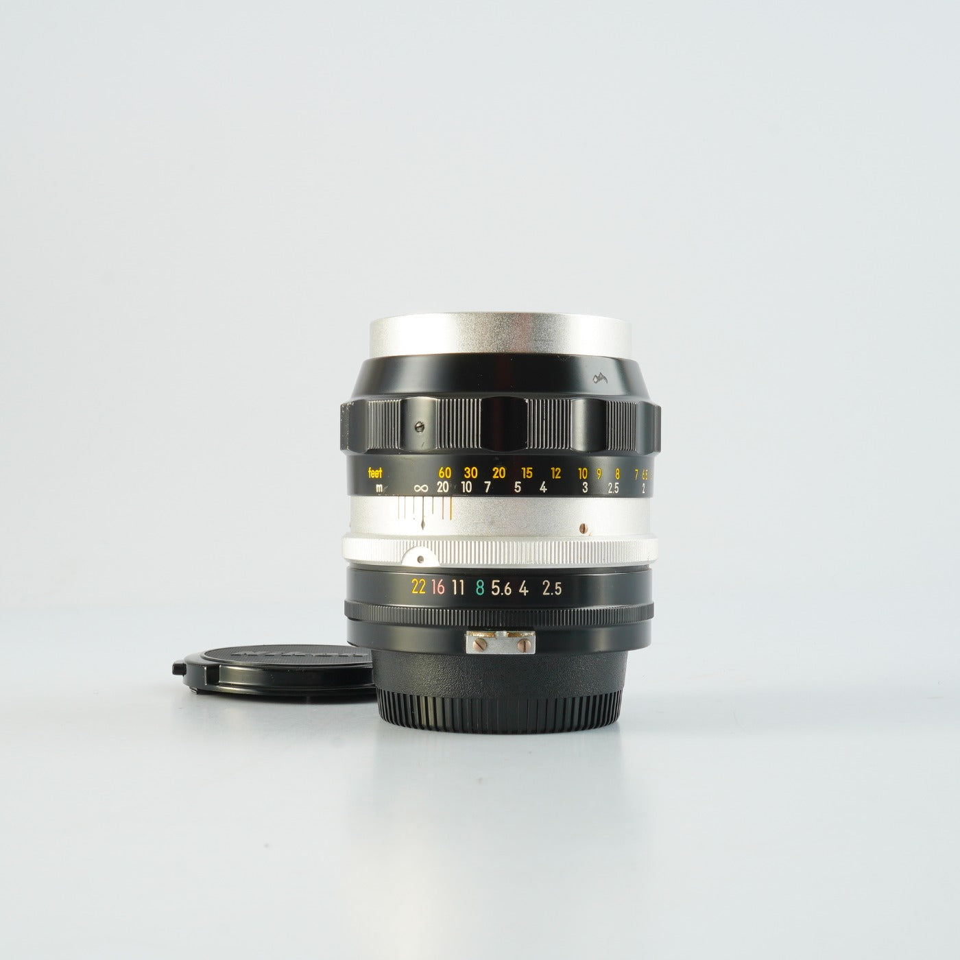 Nikon 非Ai NIKKOR-P Auto 10.5cm 105mm F/2.5 単焦点レンズ