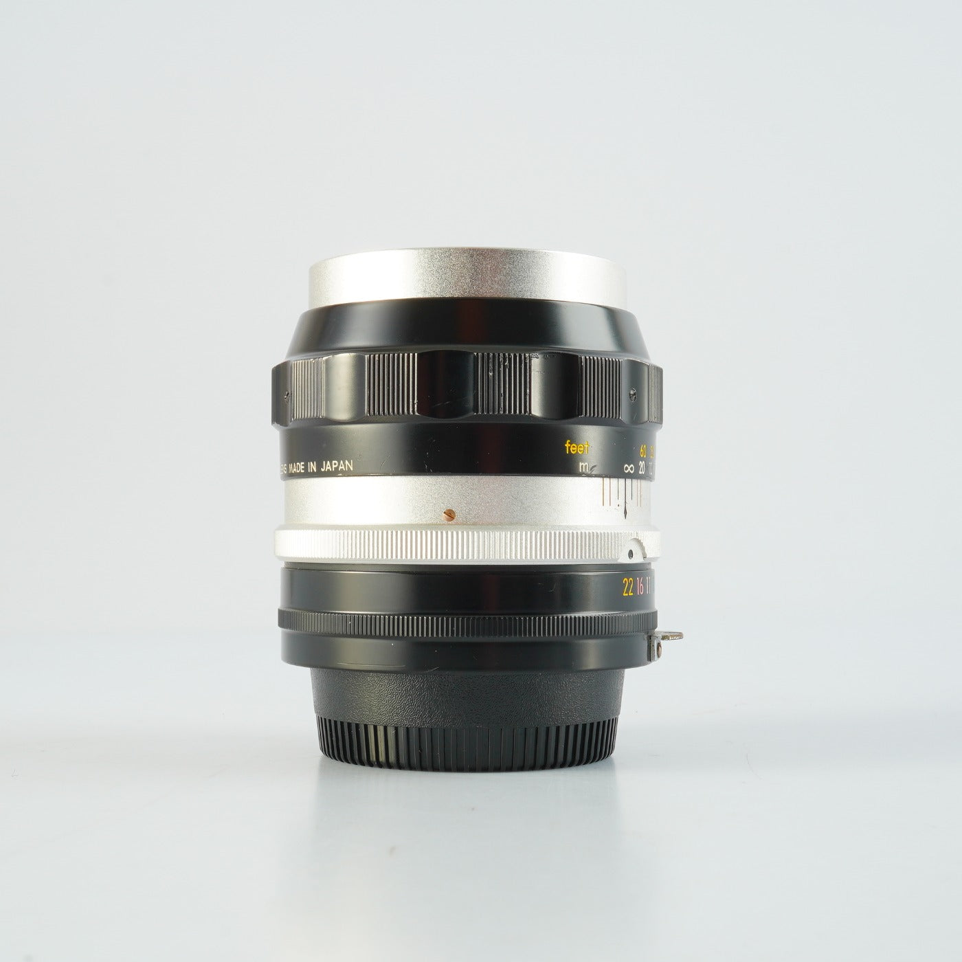 Nikon 非Ai NIKKOR-P Auto 10.5cm 105mm F/2.5 単焦点レンズ
