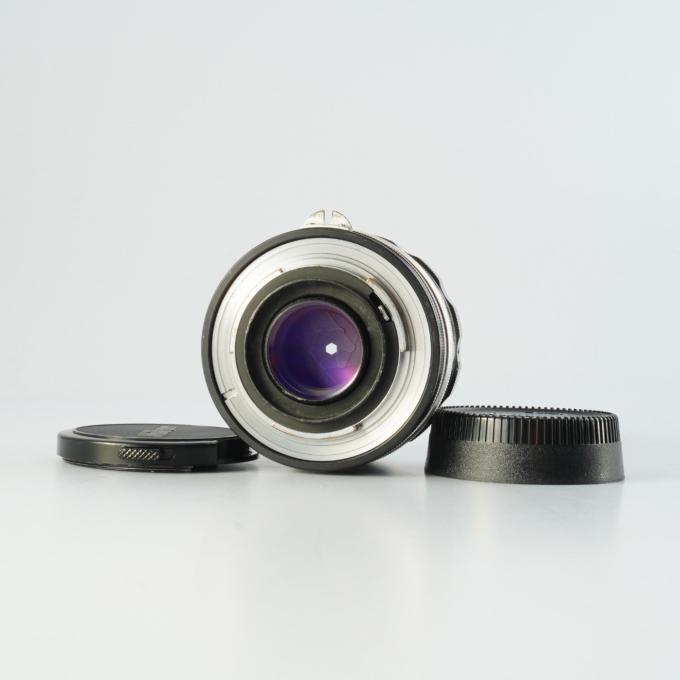 Nikon 非Ai NIKKOR-P Auto 10.5cm 105mm F/2.5 単焦点レンズ
