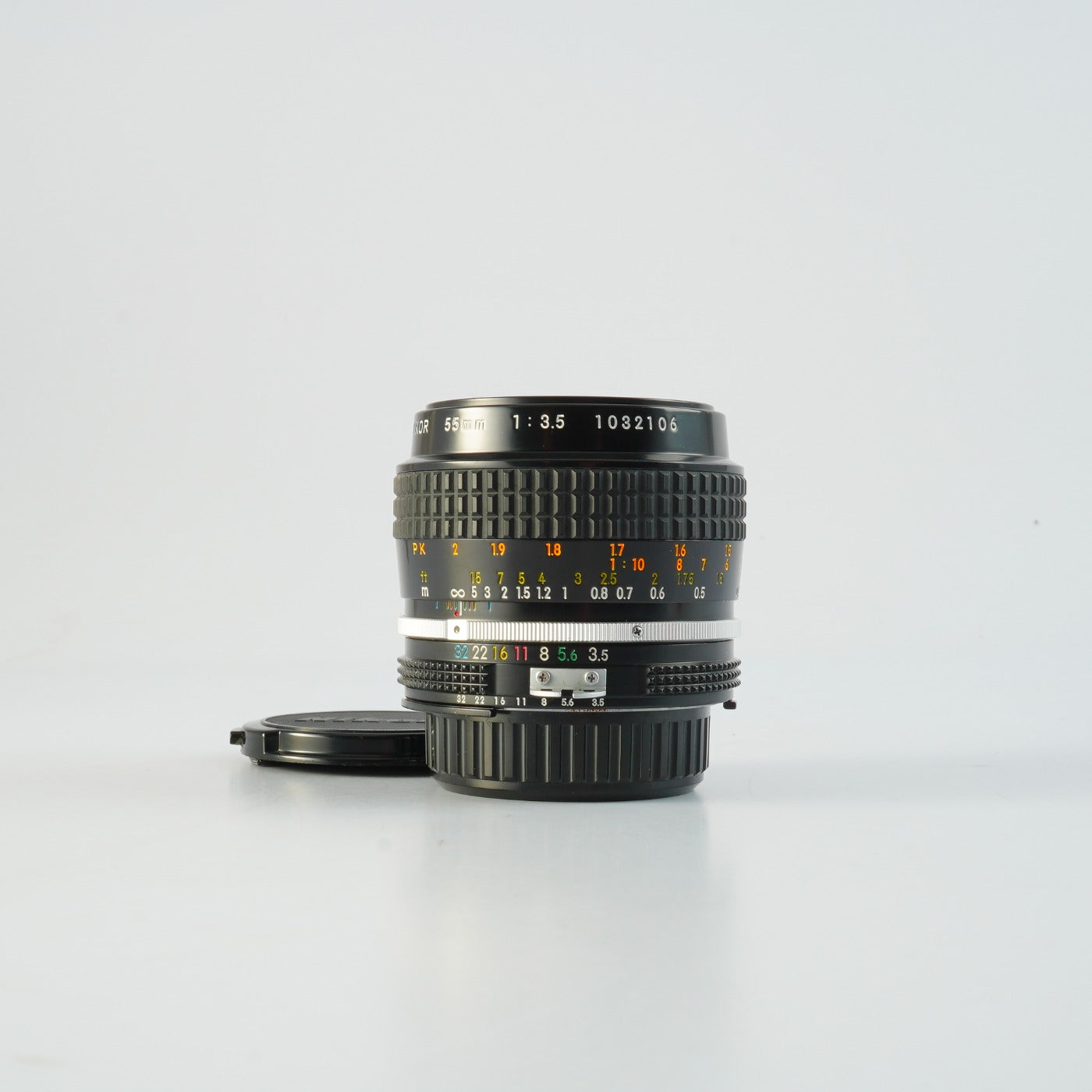 Nikon Ai Micro-NIKKOR 55mm F/3.5 マクロレンズ