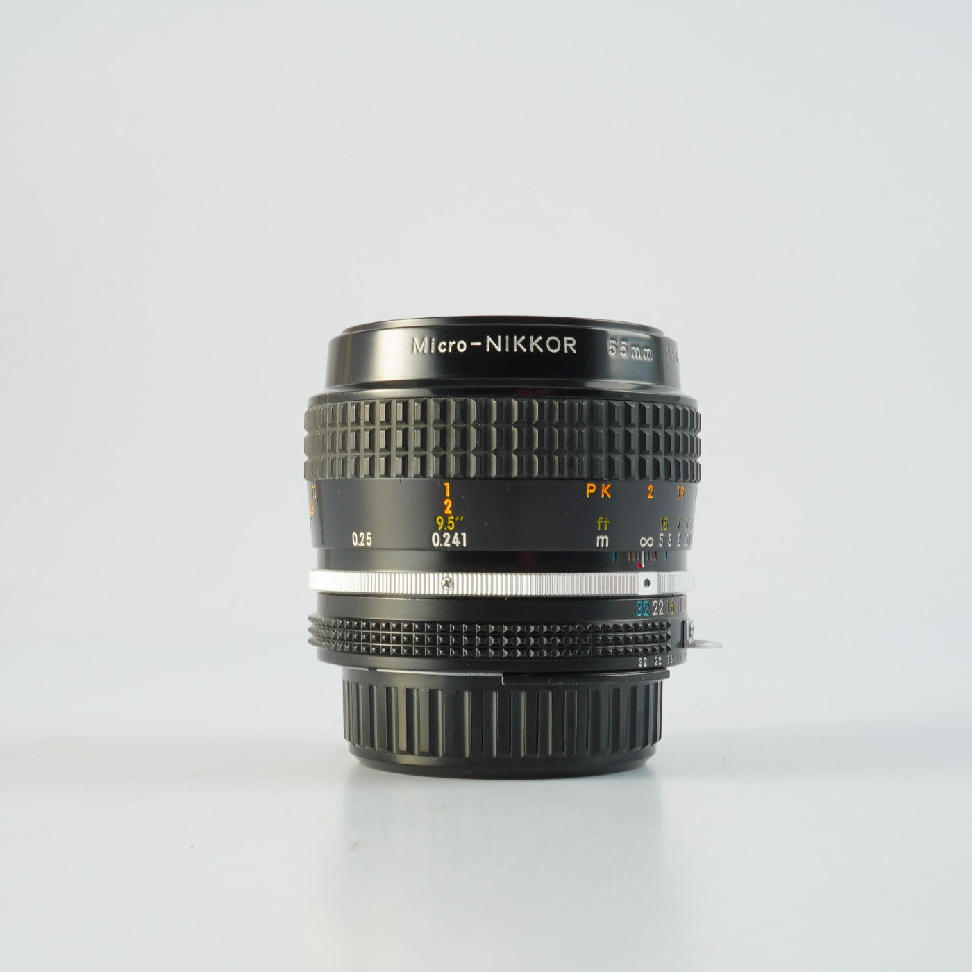 Nikon Ai Micro-NIKKOR 55mm F/3.5 マクロレンズ