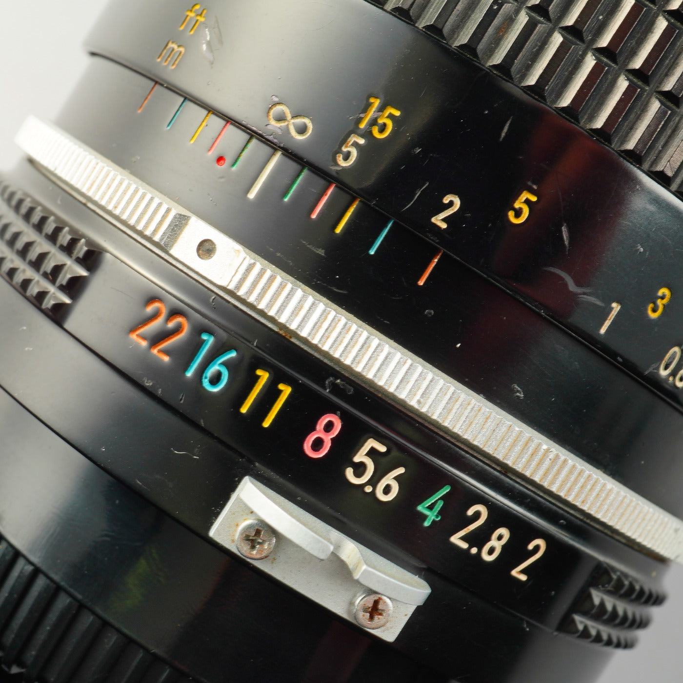 【ジャンク】 Nikon 非Ai NIKKOR 35mm F/2 単焦点レンズ