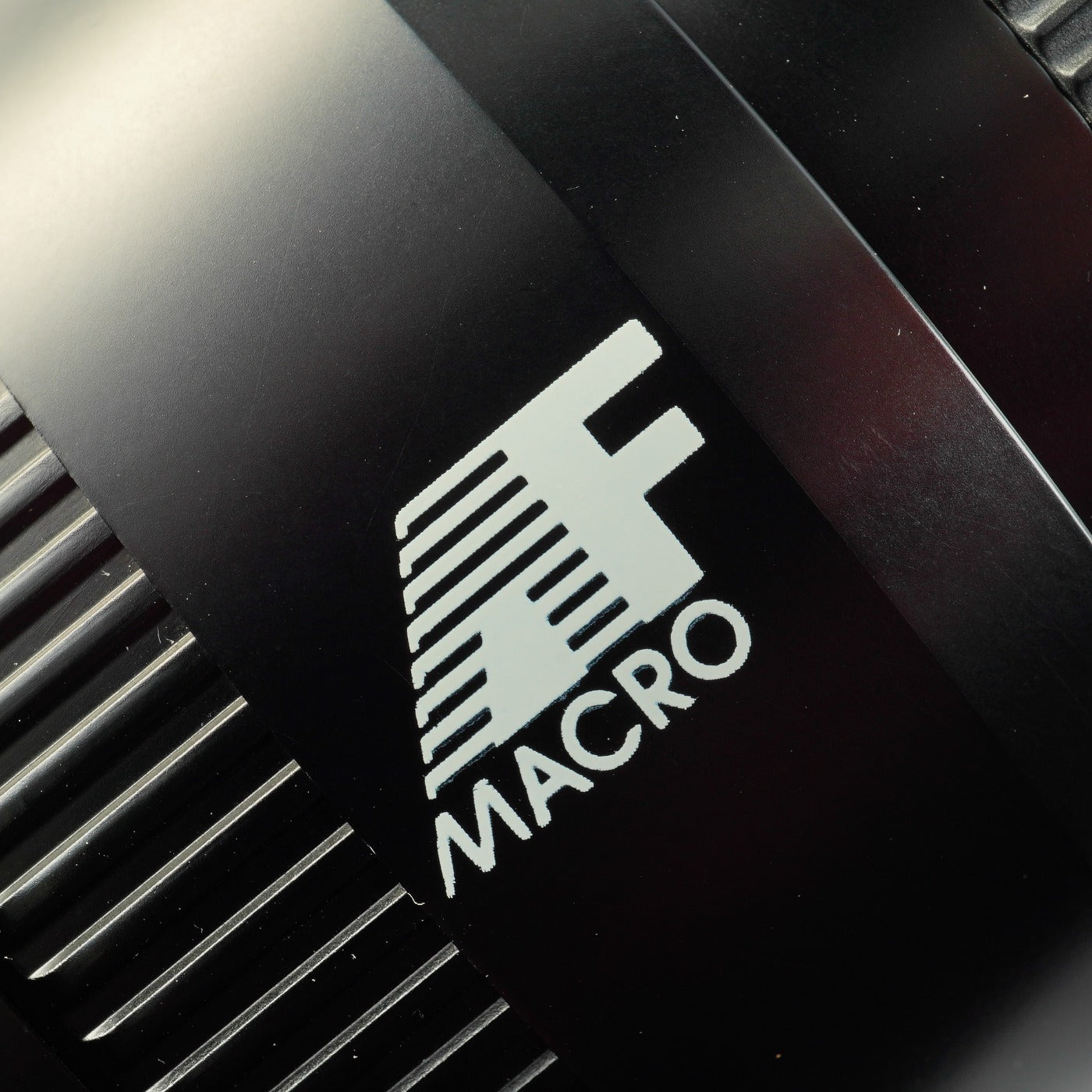 【ジャンク】 COSINA 100mm F/3.5 MC MACRO (Canon EF用) 単焦点レンズ