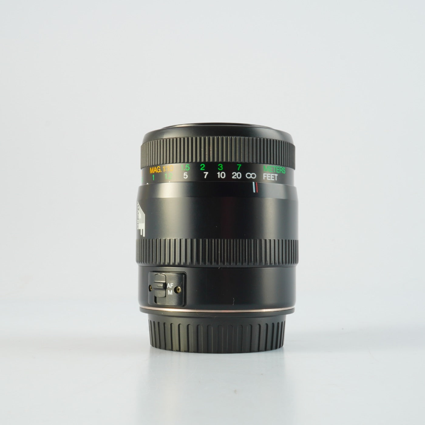 【ジャンク】 COSINA 100mm F/3.5 MC MACRO (Canon EF用) 単焦点レンズ