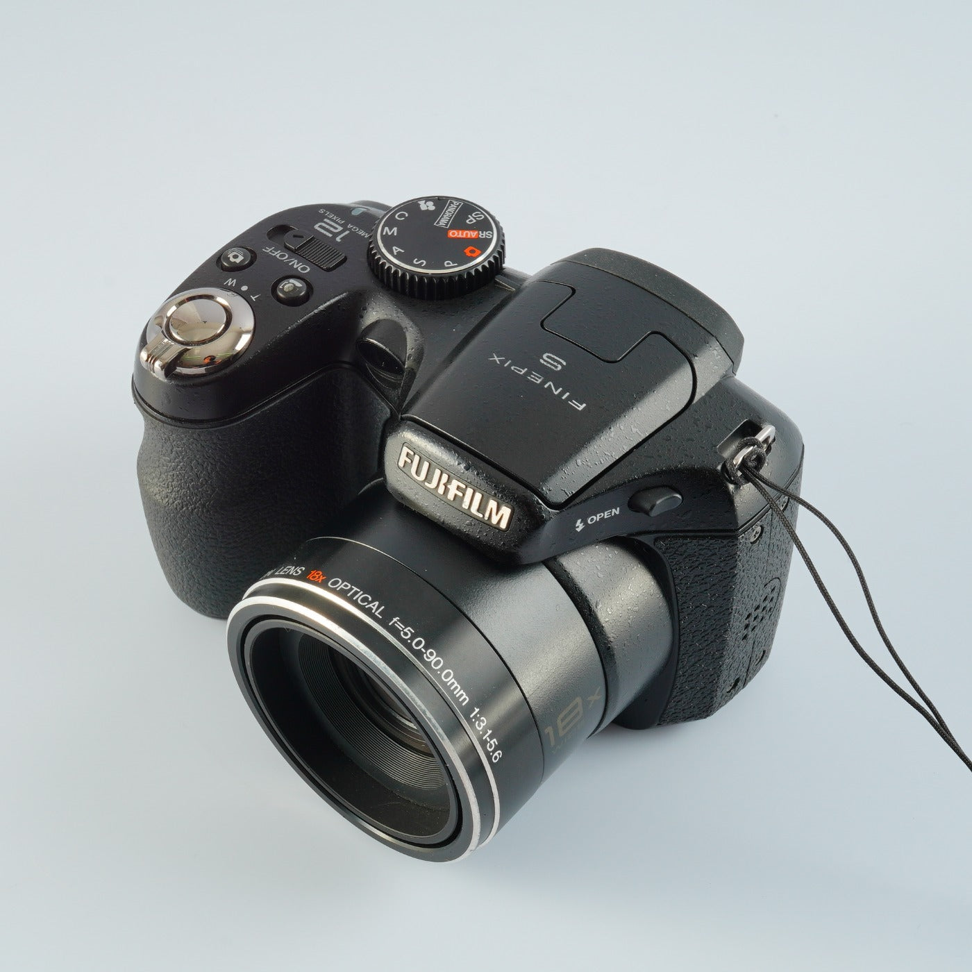FUJIFILM Finepix S2500HD + SD 2GB コンパクトデジタルカメラ