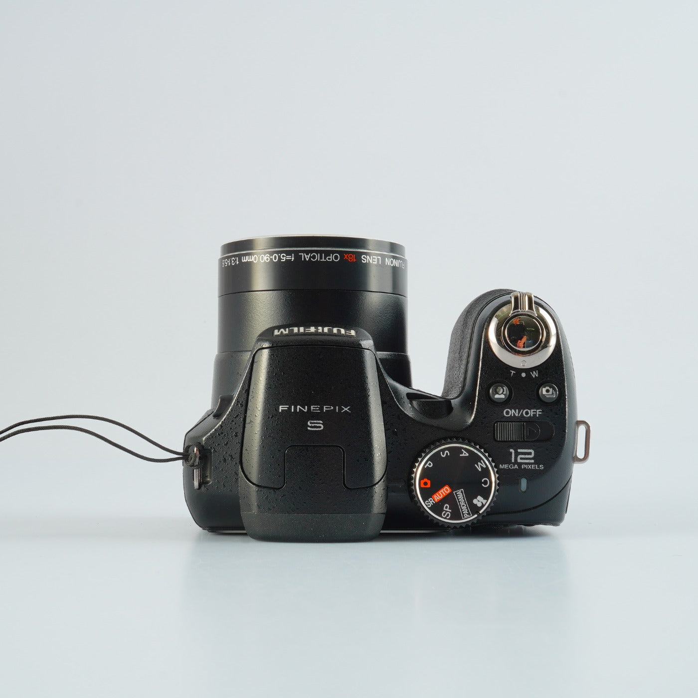 FUJIFILM Finepix S2500HD + SD 2GB コンパクトデジタルカメラ