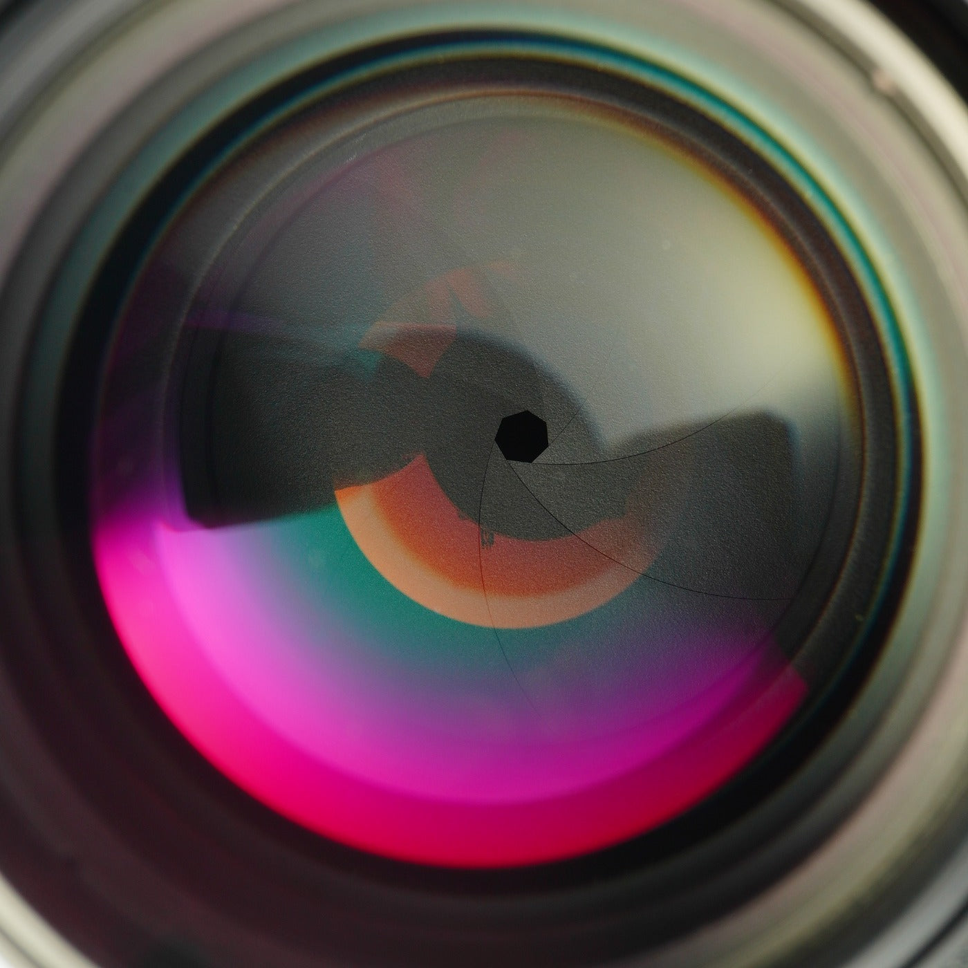 Nikon Ai-S NIKKOR 135mm F/2.8 単焦点レンズ