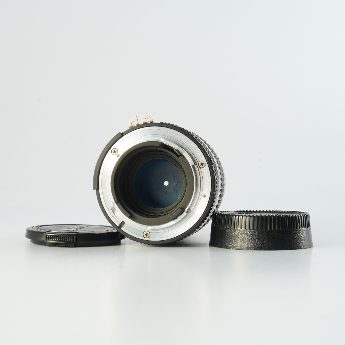 Nikon Ai-S NIKKOR 135mm F/2.8 単焦点レンズ