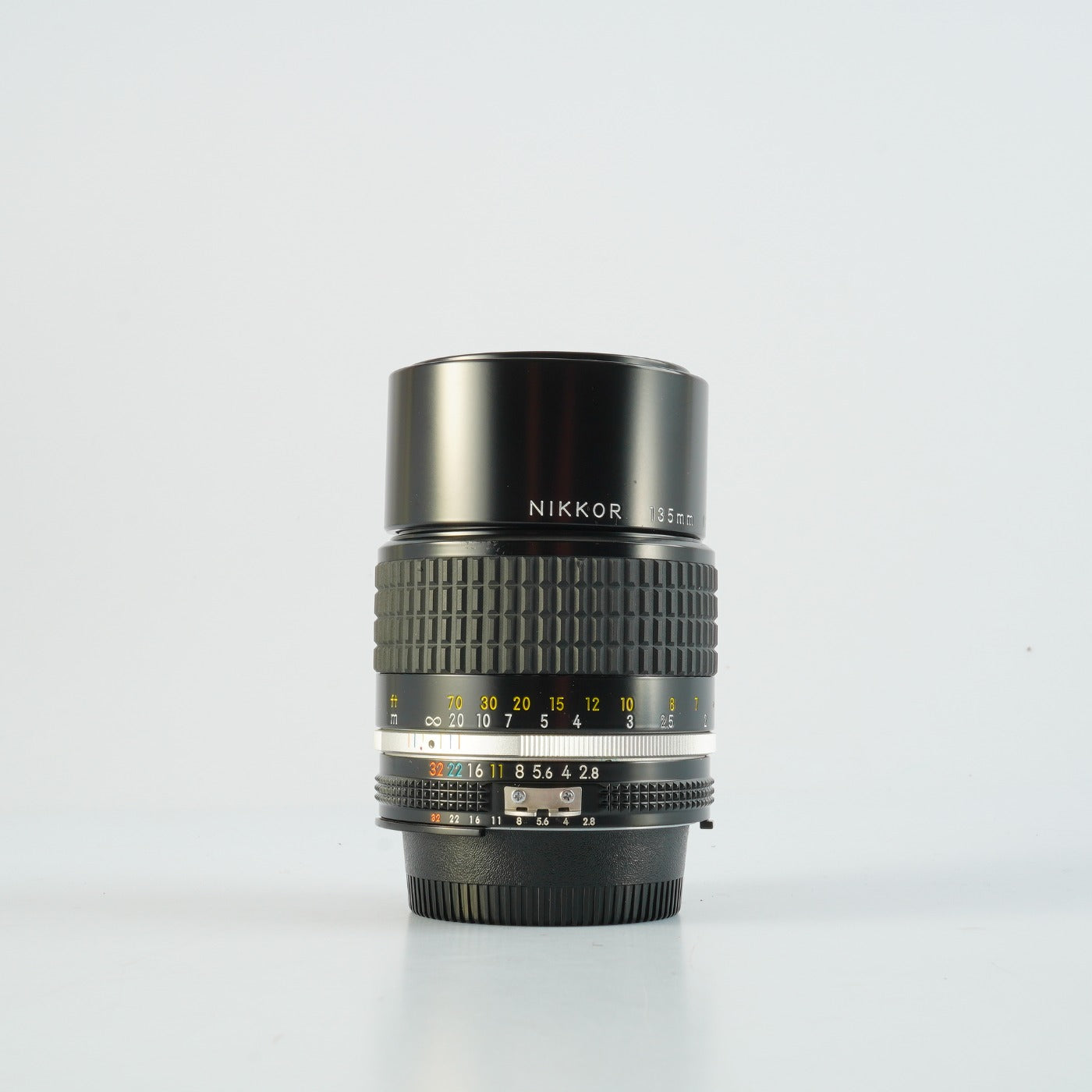 Nikon Ai-S NIKKOR 135mm F/2.8 単焦点レンズ
