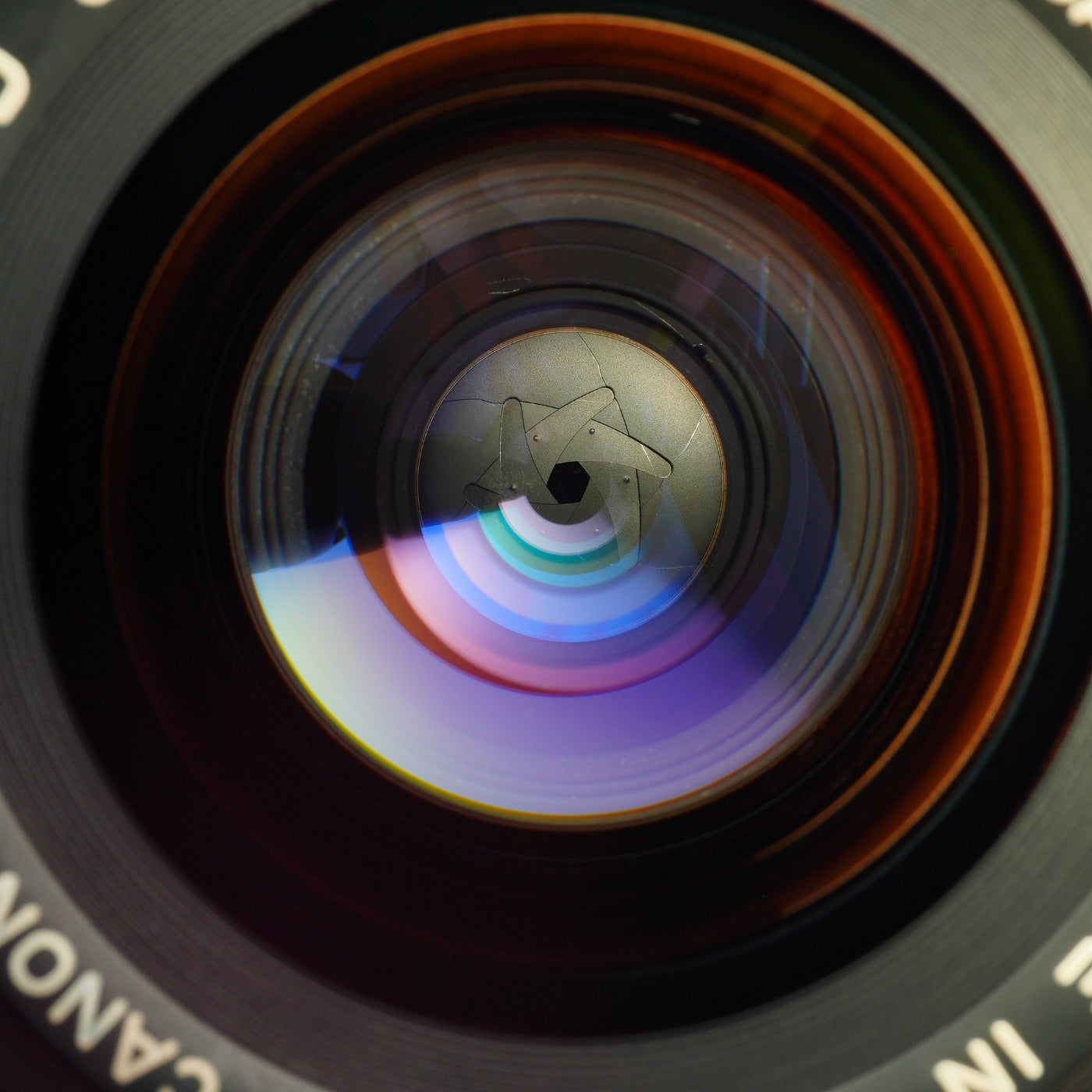 Canon FD 35-70mm F/4 ズームレンズ