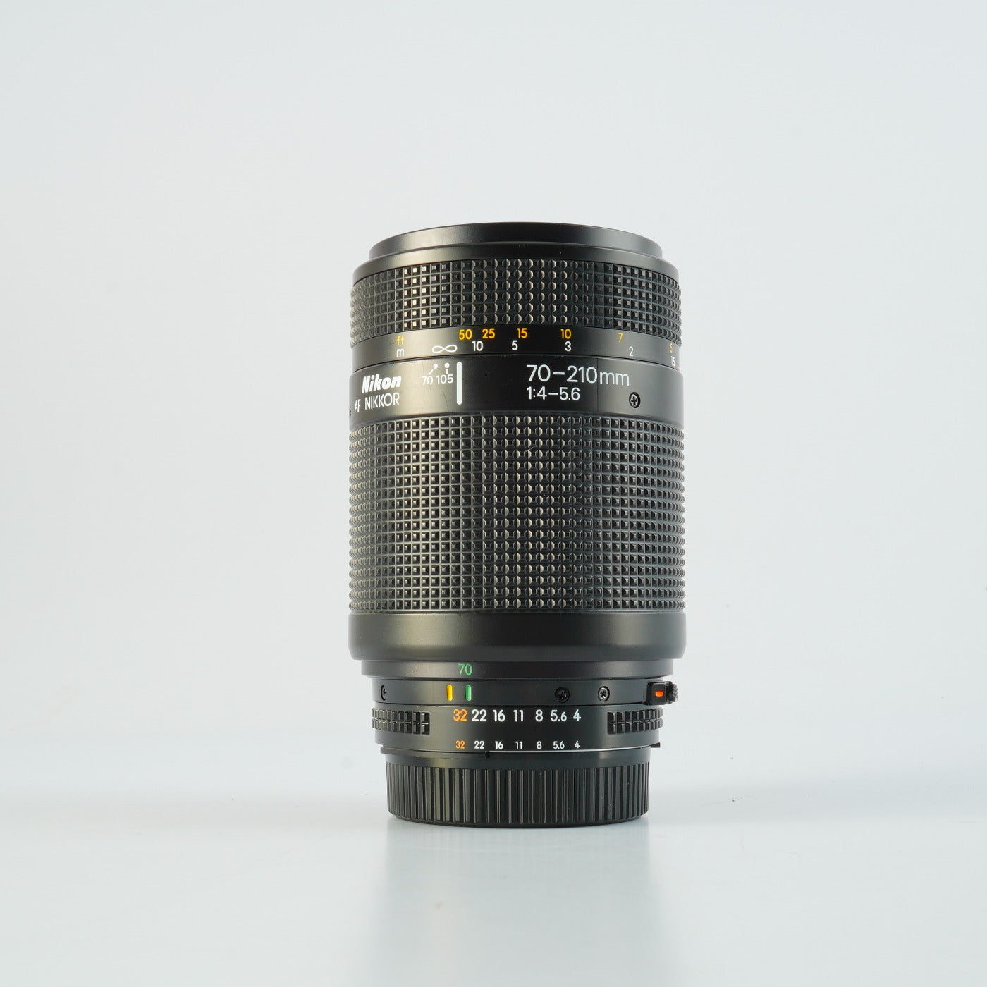 Nikon AF NIKKOR 70-210mm F/4-5.6 ズームレンズ