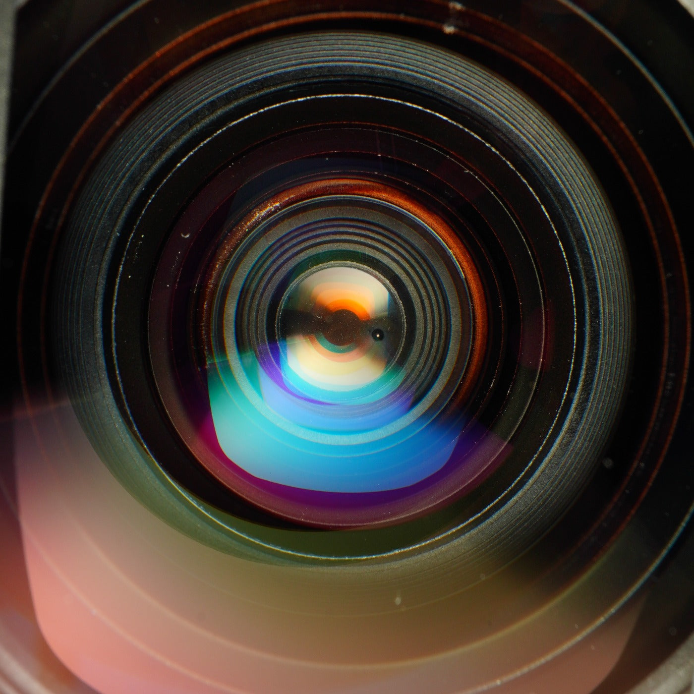 Canon EF 20-35mm F/3.5-4.5 USM ズームレンズ