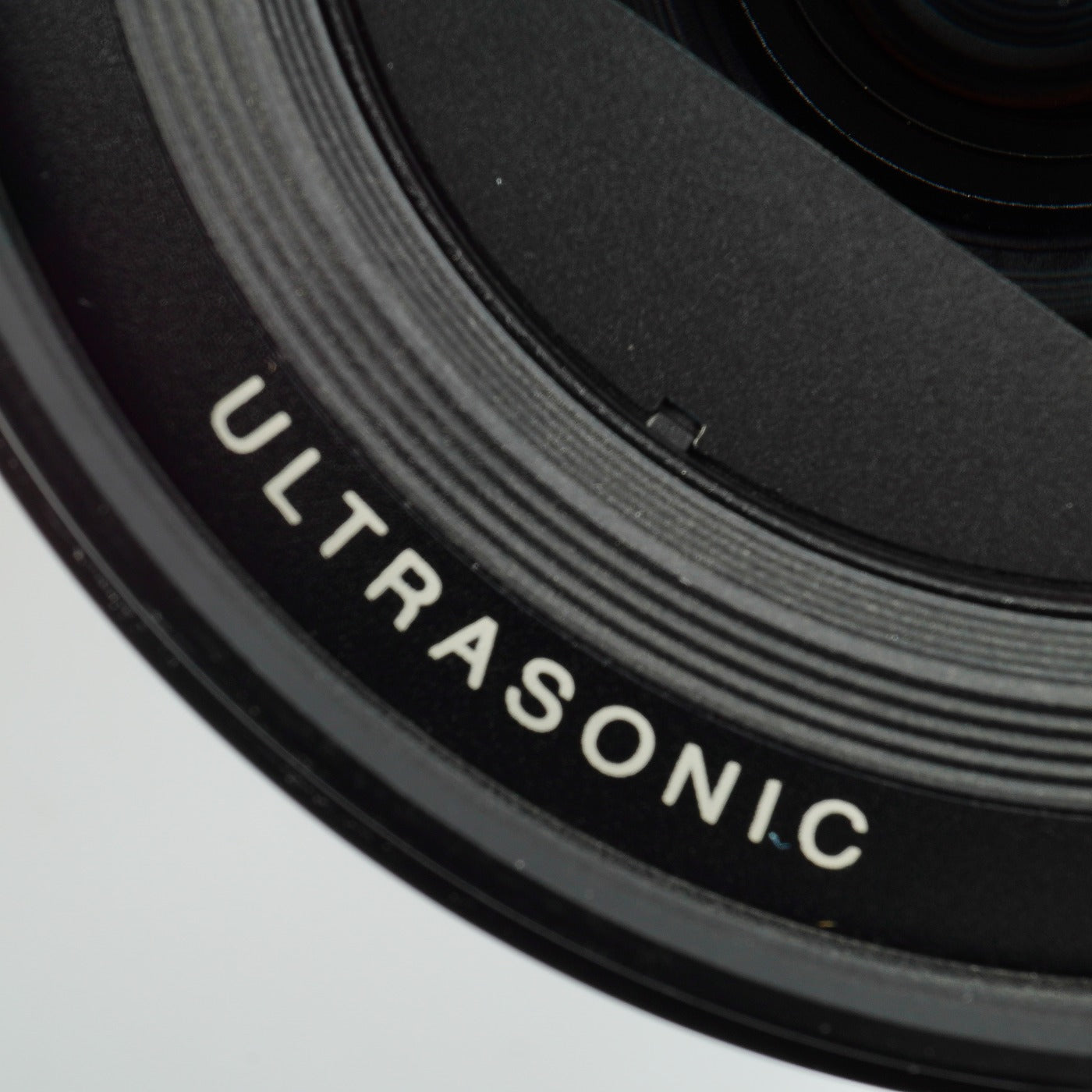 Canon EF 20-35mm F/3.5-4.5 USM ズームレンズ