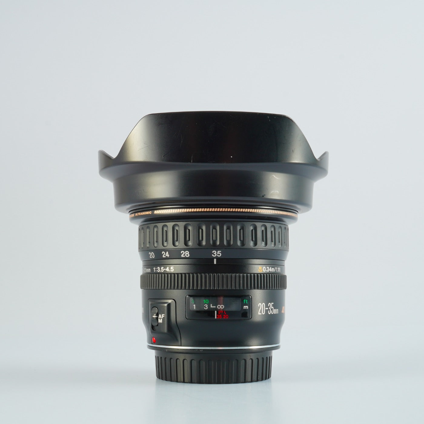 Canon EF 20-35mm F/3.5-4.5 USM ズームレンズ