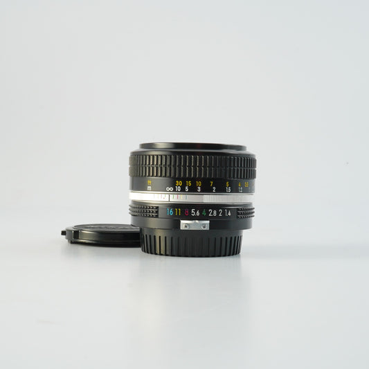 Nikon 非Ai Nikkor 50mm F/1.4 単焦点レンズ