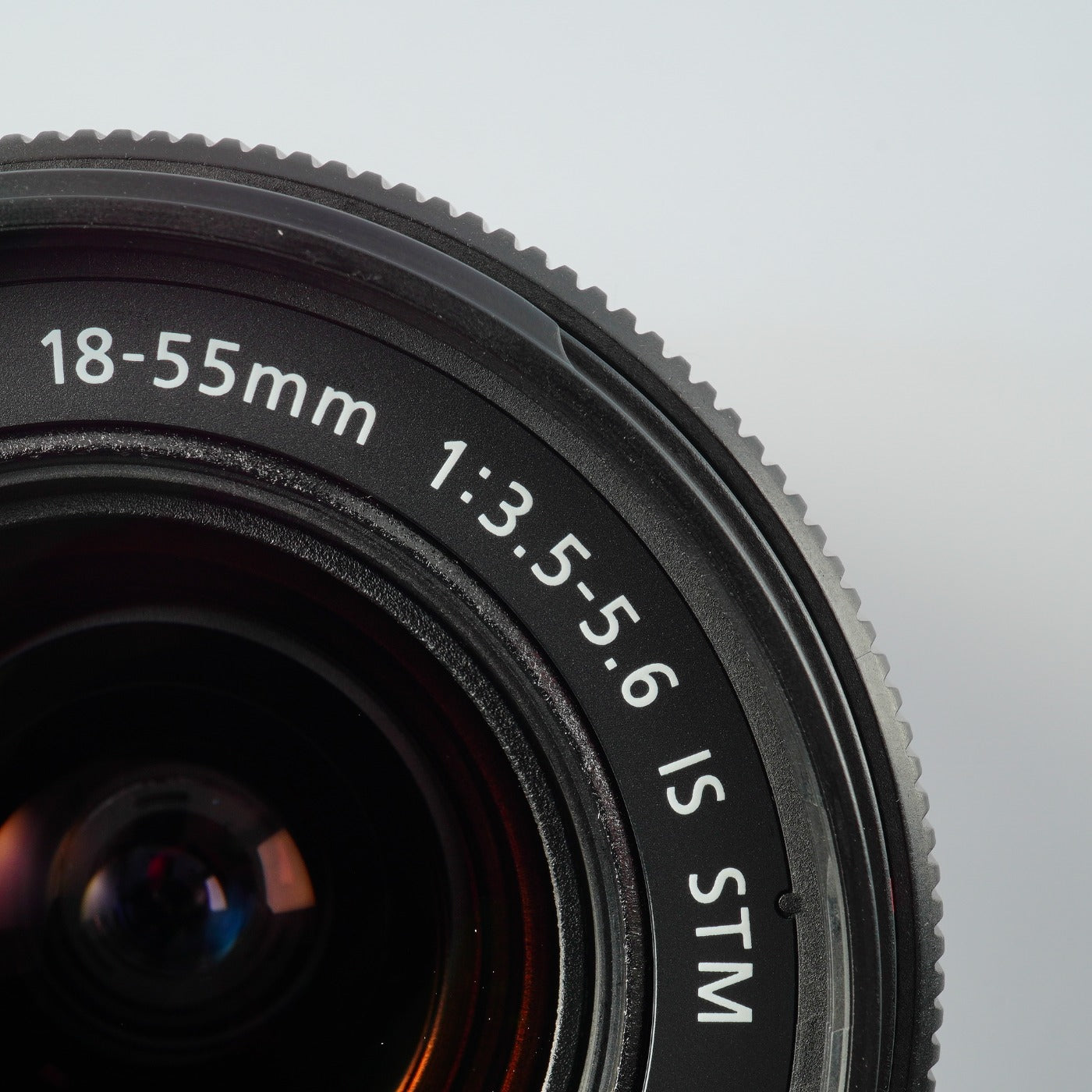 Canon EF-S 18-55mm F/3.5-5.6 IS STM ズームレンズ