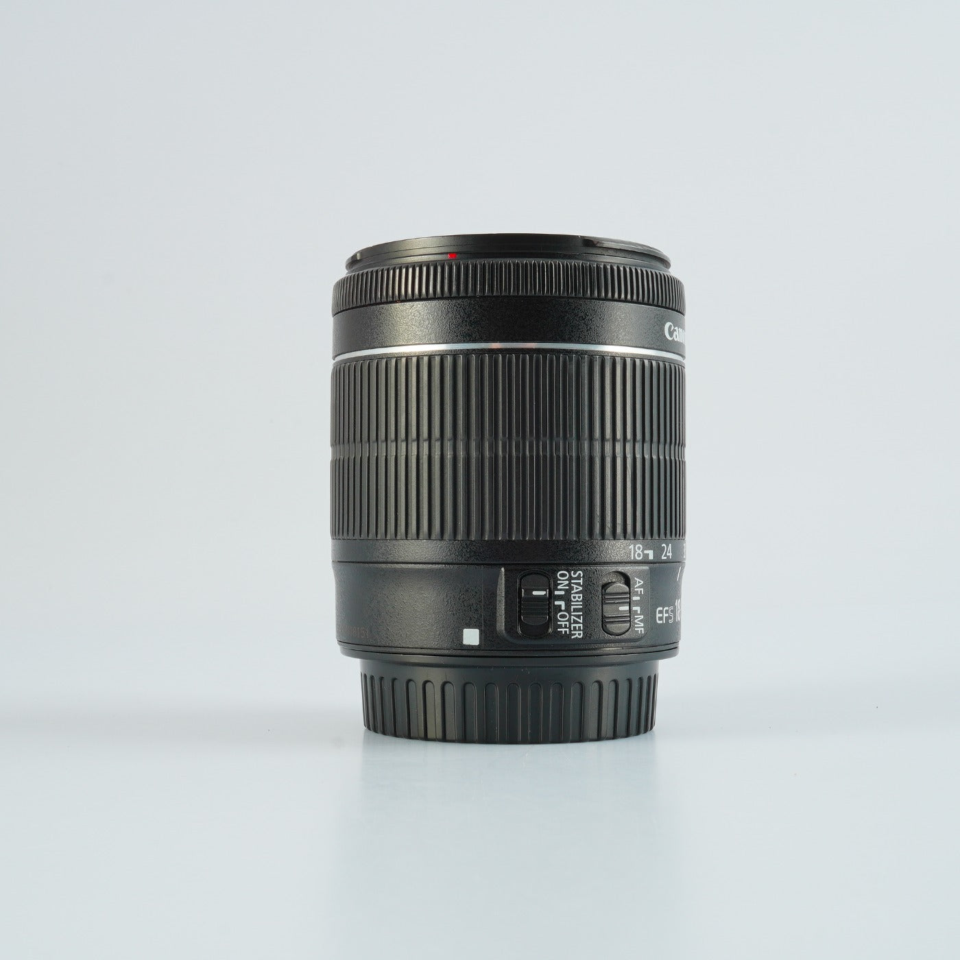 Canon EF-S 18-55mm F/3.5-5.6 IS STM ズームレンズ