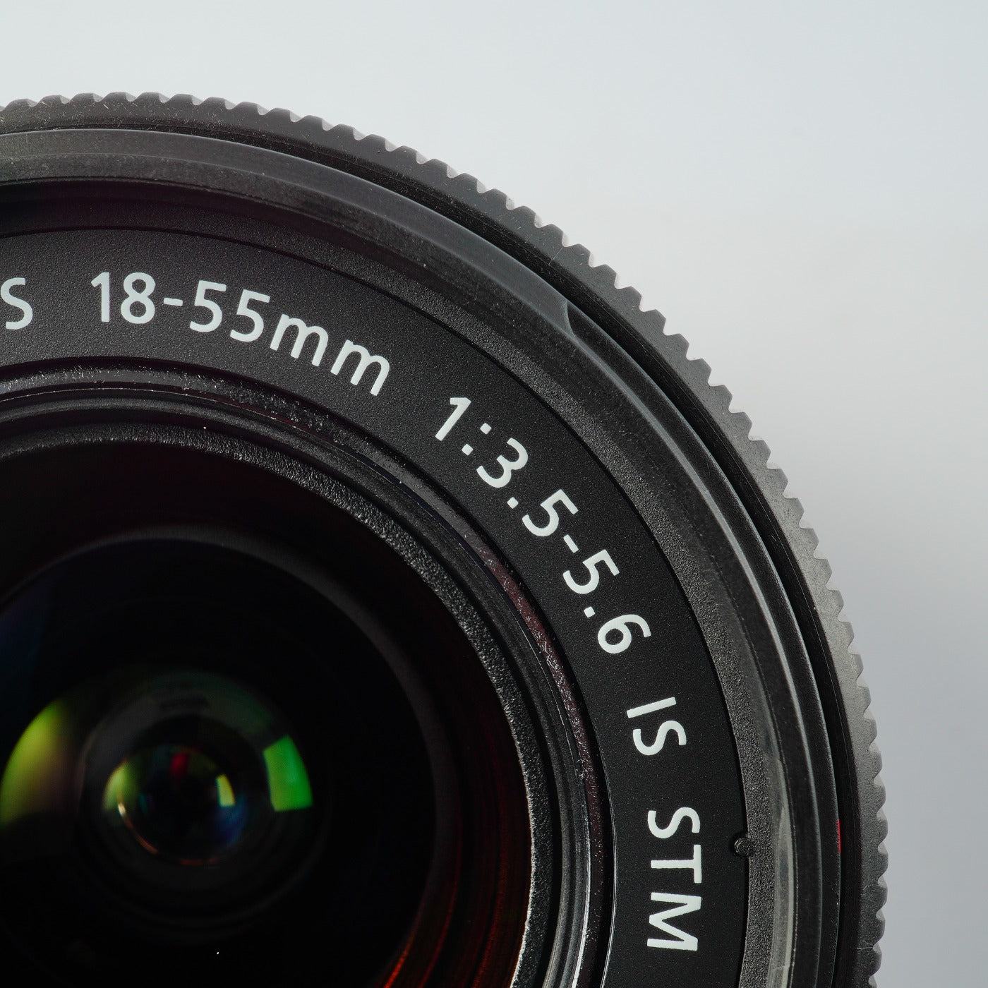 Canon EF-S 18-55mm F/3.5-5.6 IS STM ズームレンズ
