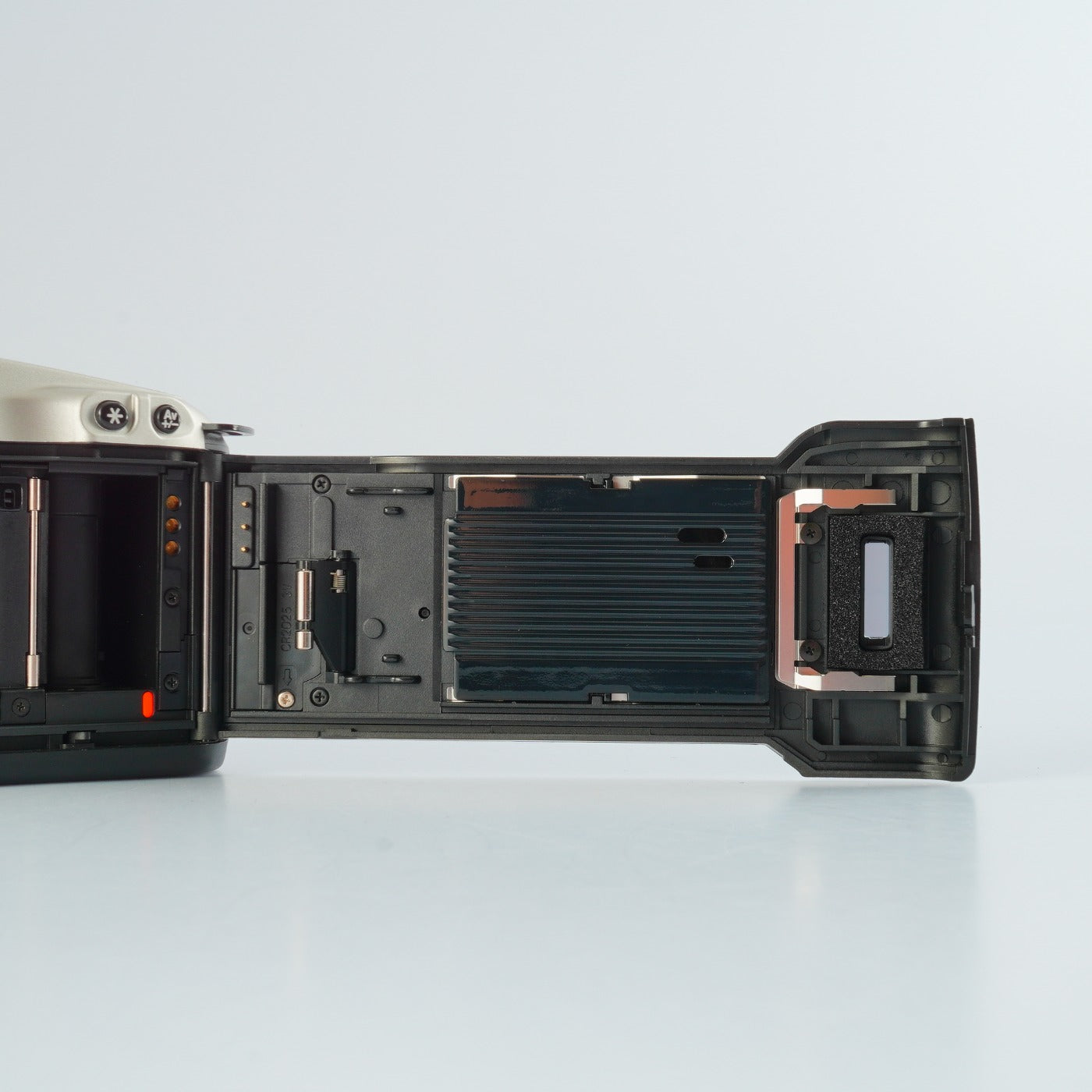 Canon EOS Kiss (REBEL XS) AF フィルム一眼レフカメラ