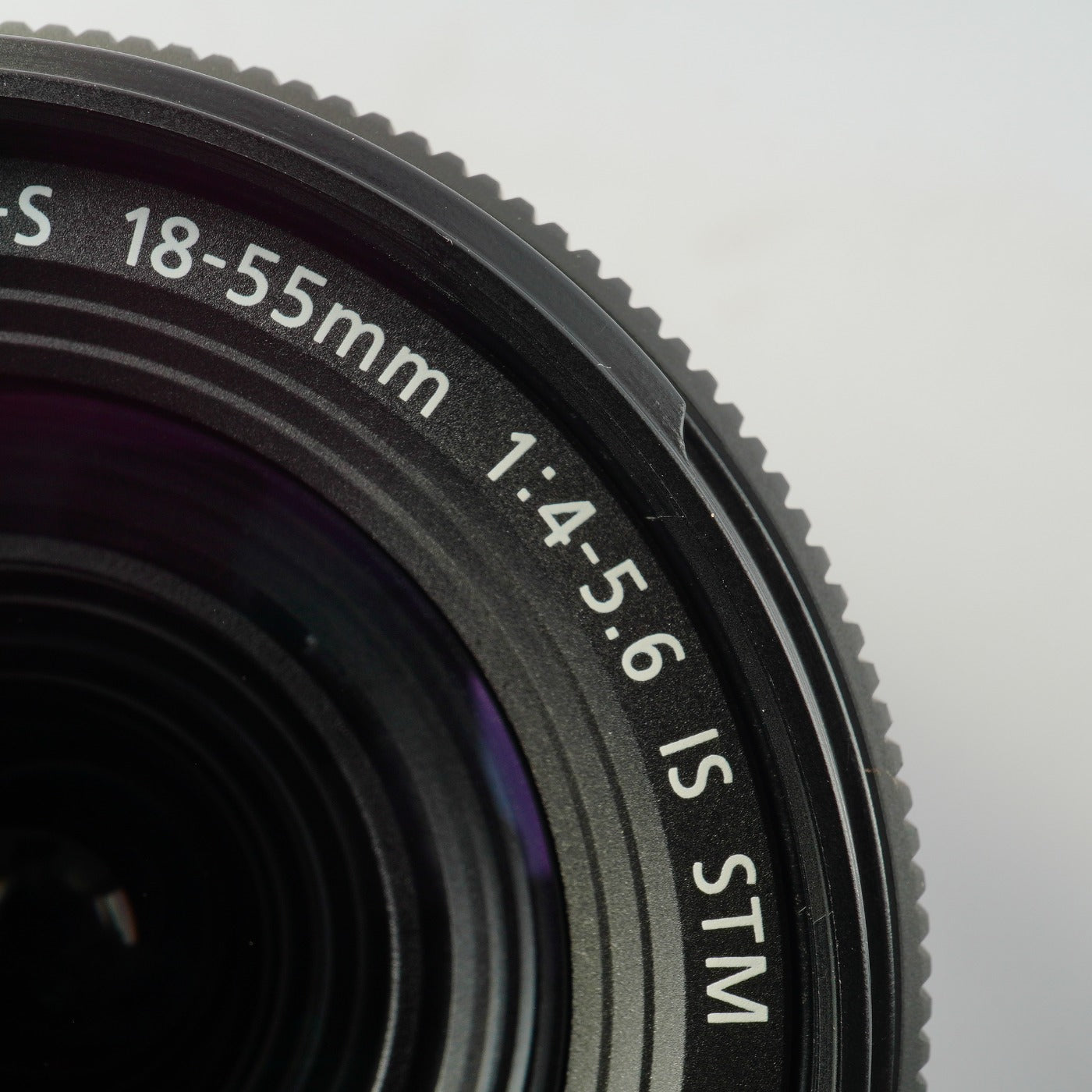 Canon EF-S 18-55mm F/4-5.6 IS STM ズームレンズ