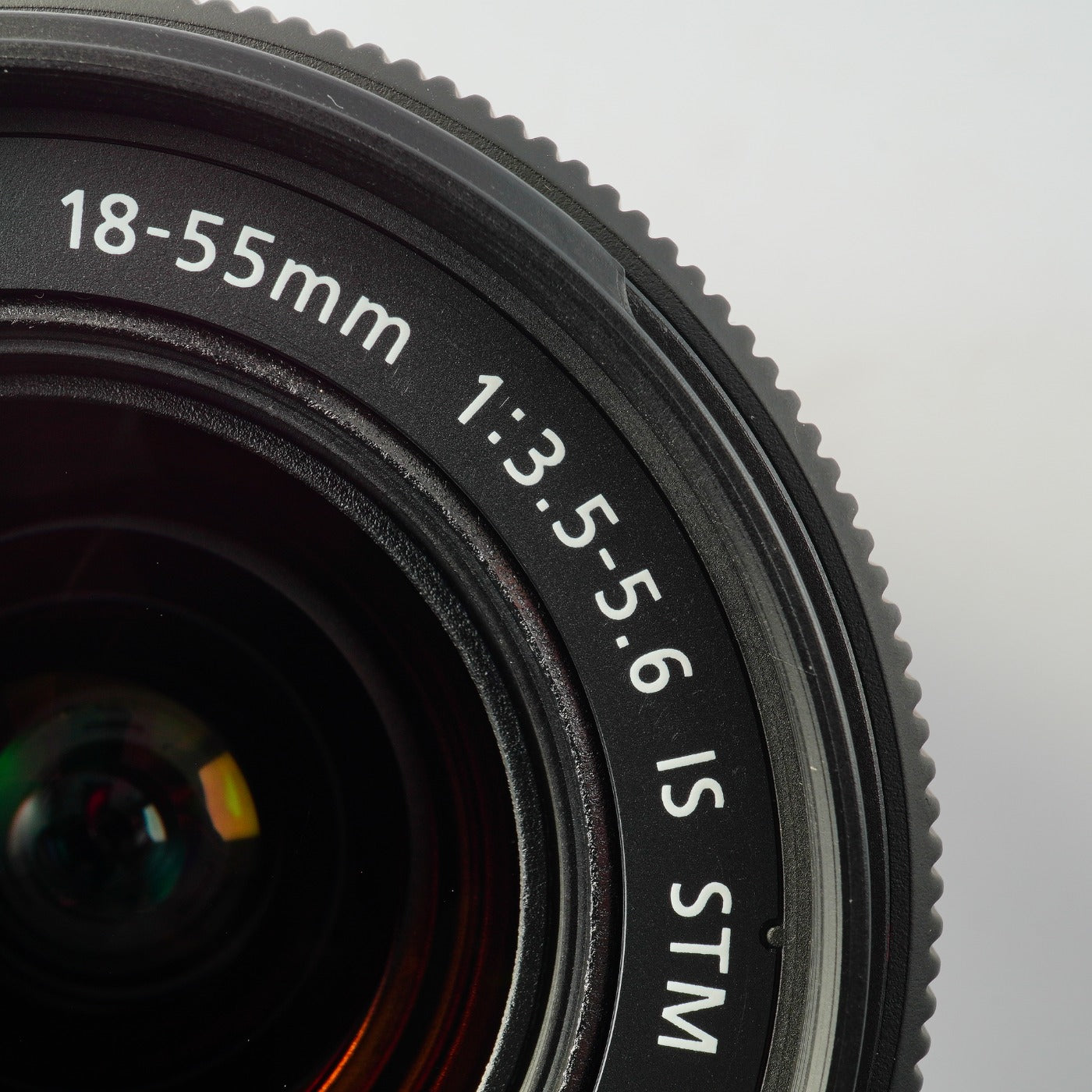 Canon EF-S 18-55mm F/3.5-5.6 IS STM ズームレンズ
