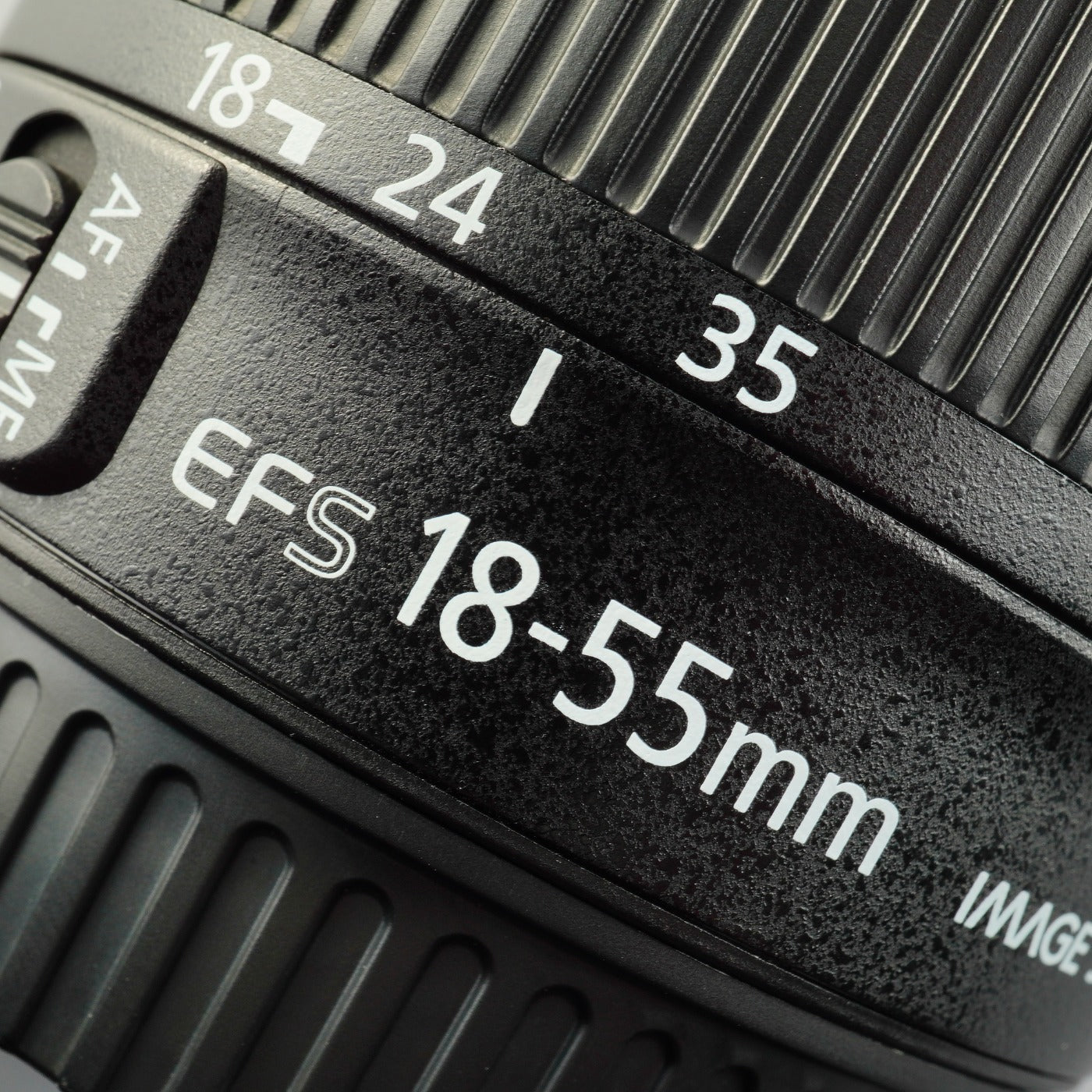 Canon EF-S 18-55mm F/3.5-5.6 IS STM ズームレンズ