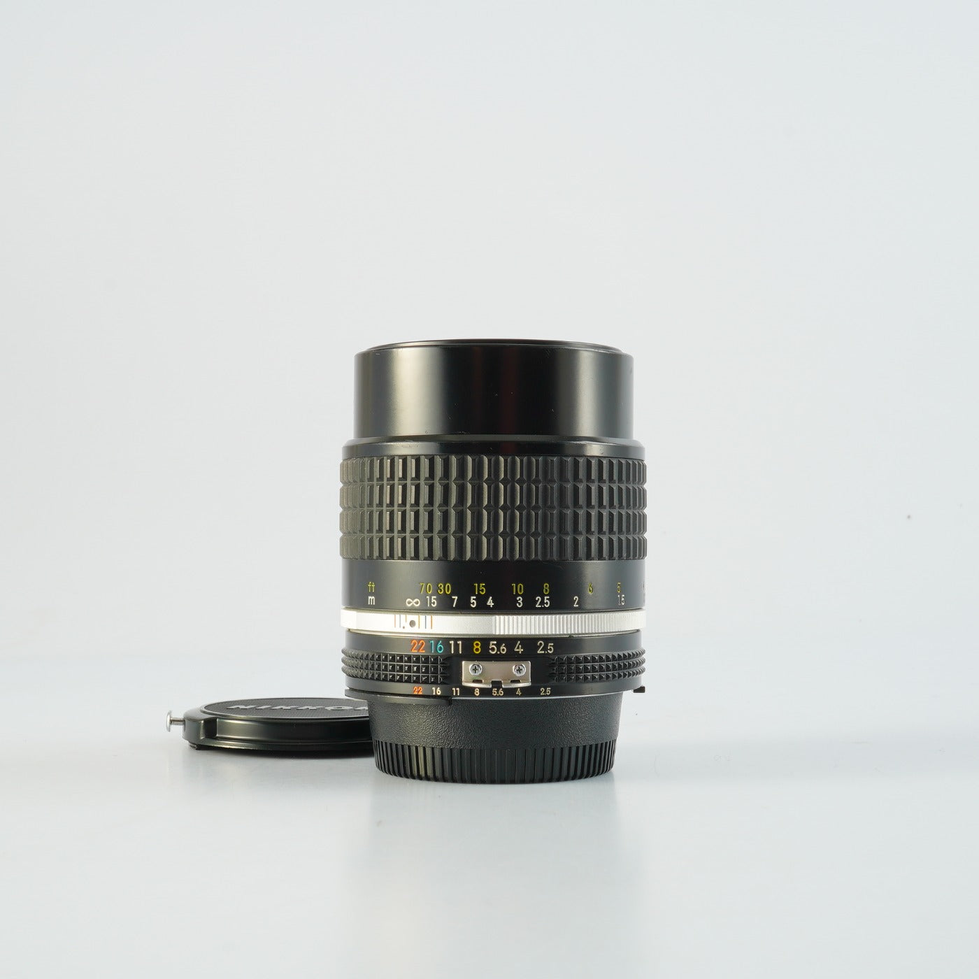 Nikon Ai-S NIKKOR 105mm F/2.5 単焦点レンズ