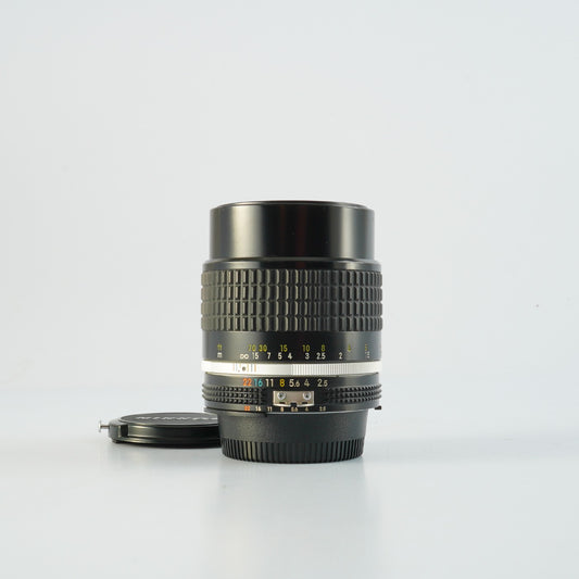 Nikon Ai-S NIKKOR 105mm F/2.5 単焦点レンズ